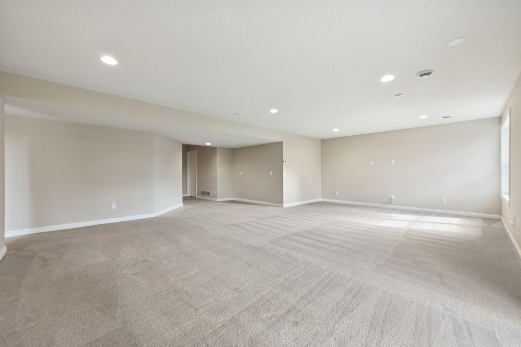 5115 Kimberly Lane N