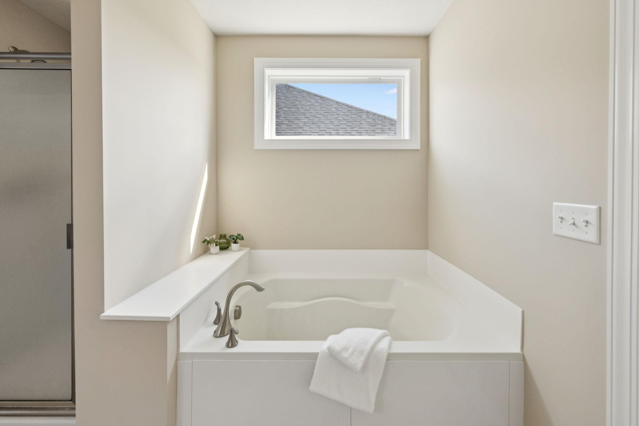 5115 Kimberly Lane N