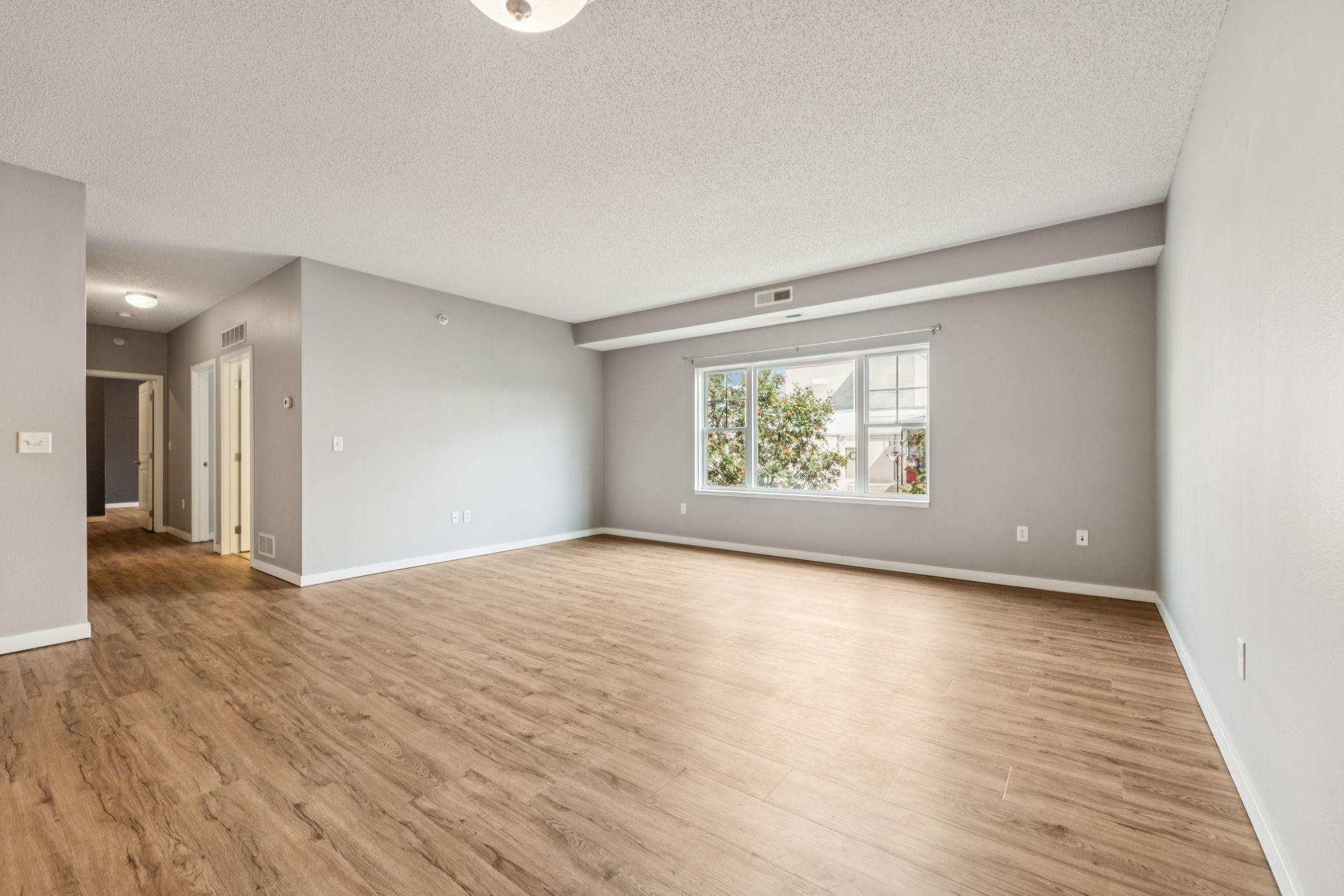 619 8th Street SE Unit: 208