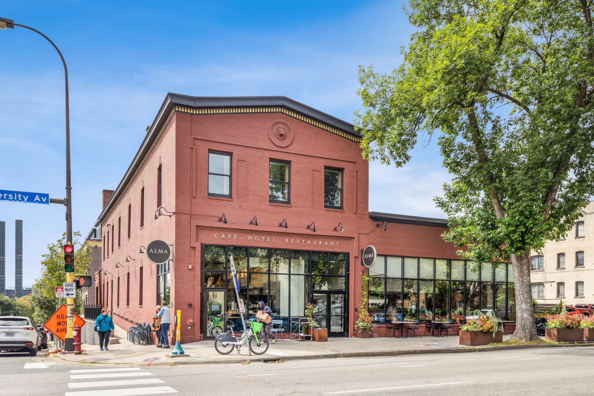 619 8th Street SE Unit: 208