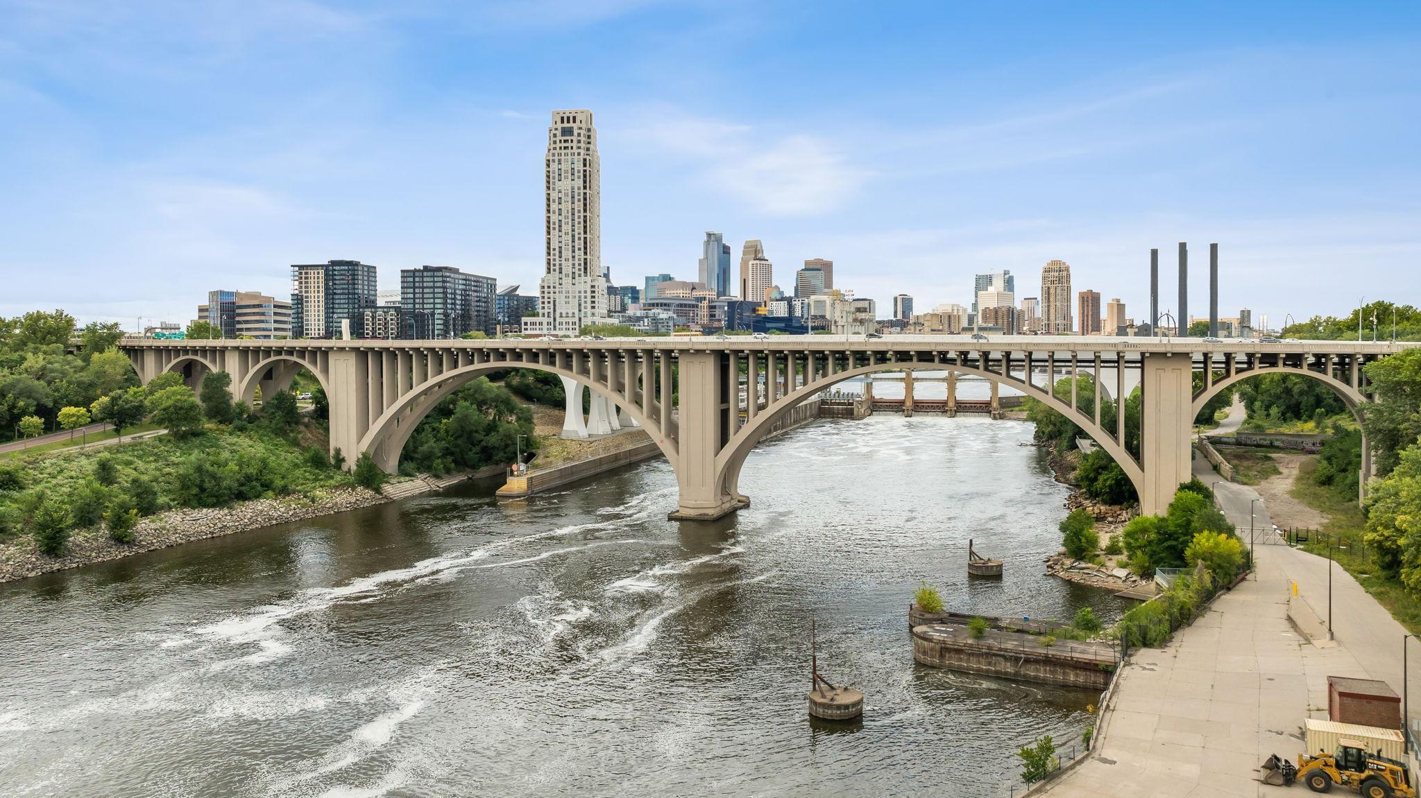 619 8th Street SE Unit: 208