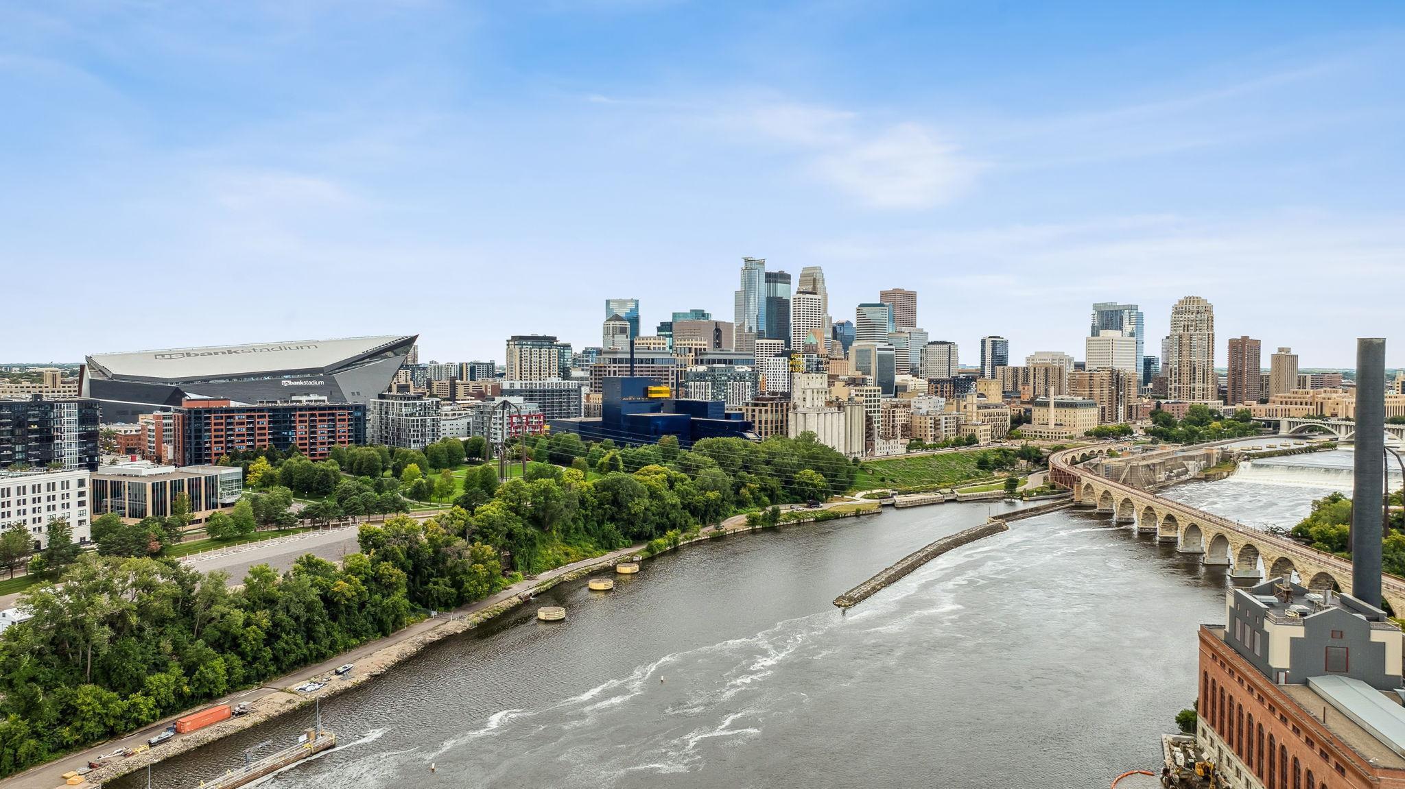 619 8th Street SE Unit: 208