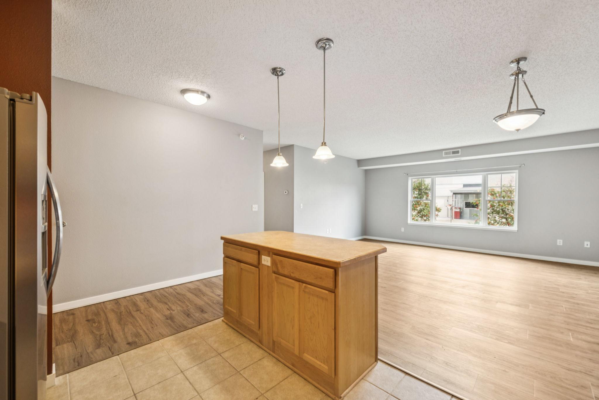 619 8th Street SE Unit: 208