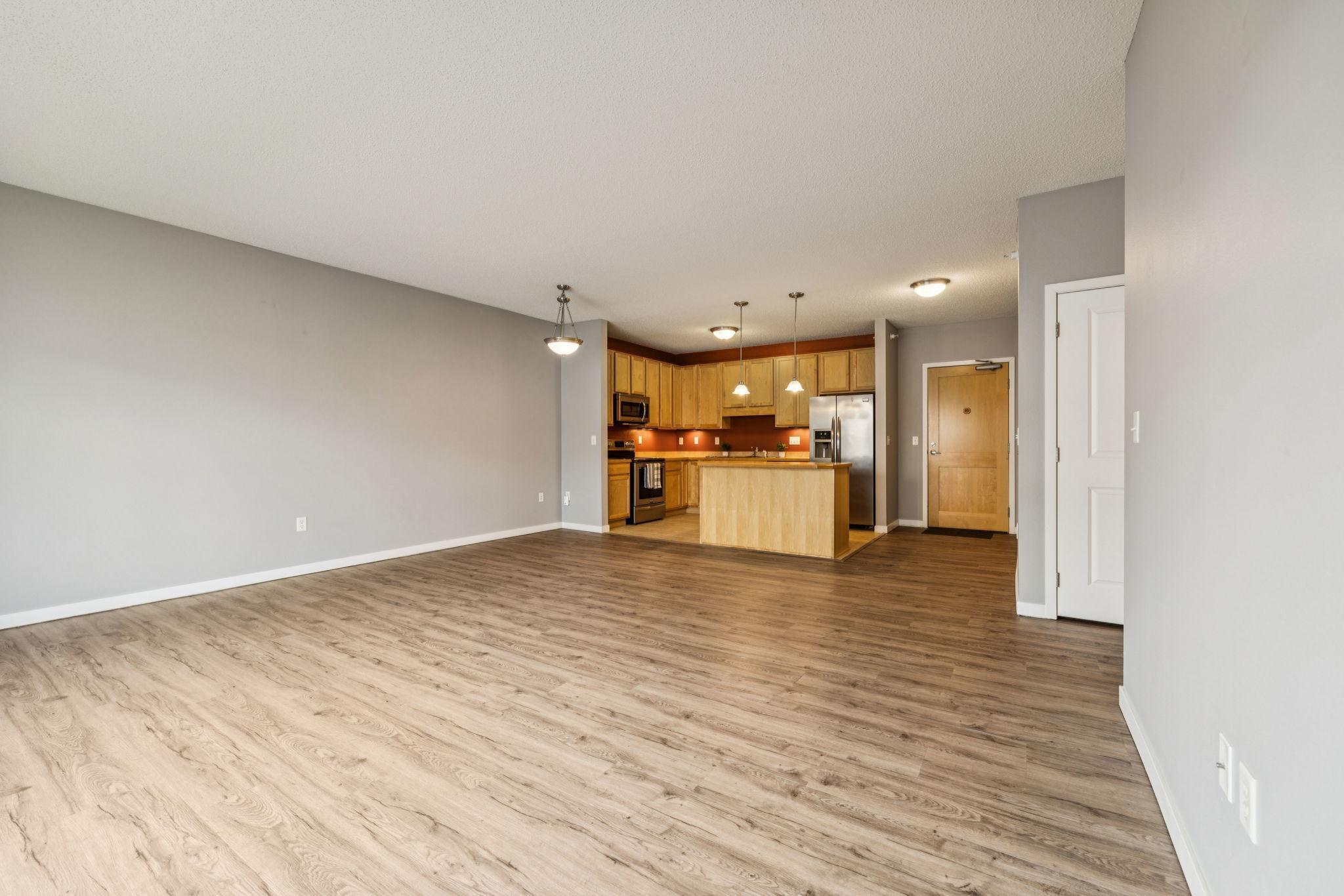 619 8th Street SE Unit: 208