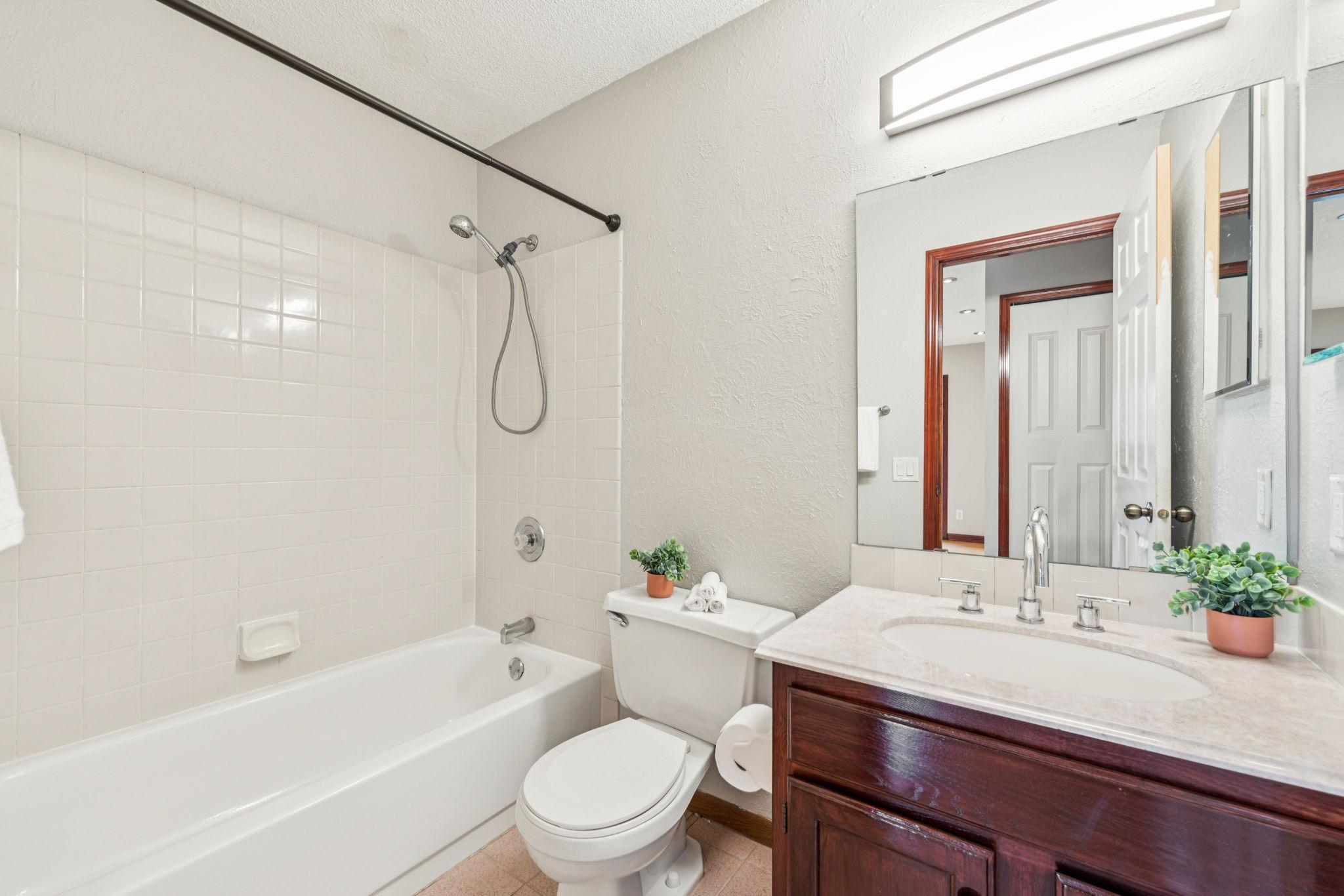 6219 Magda Drive Unit: D