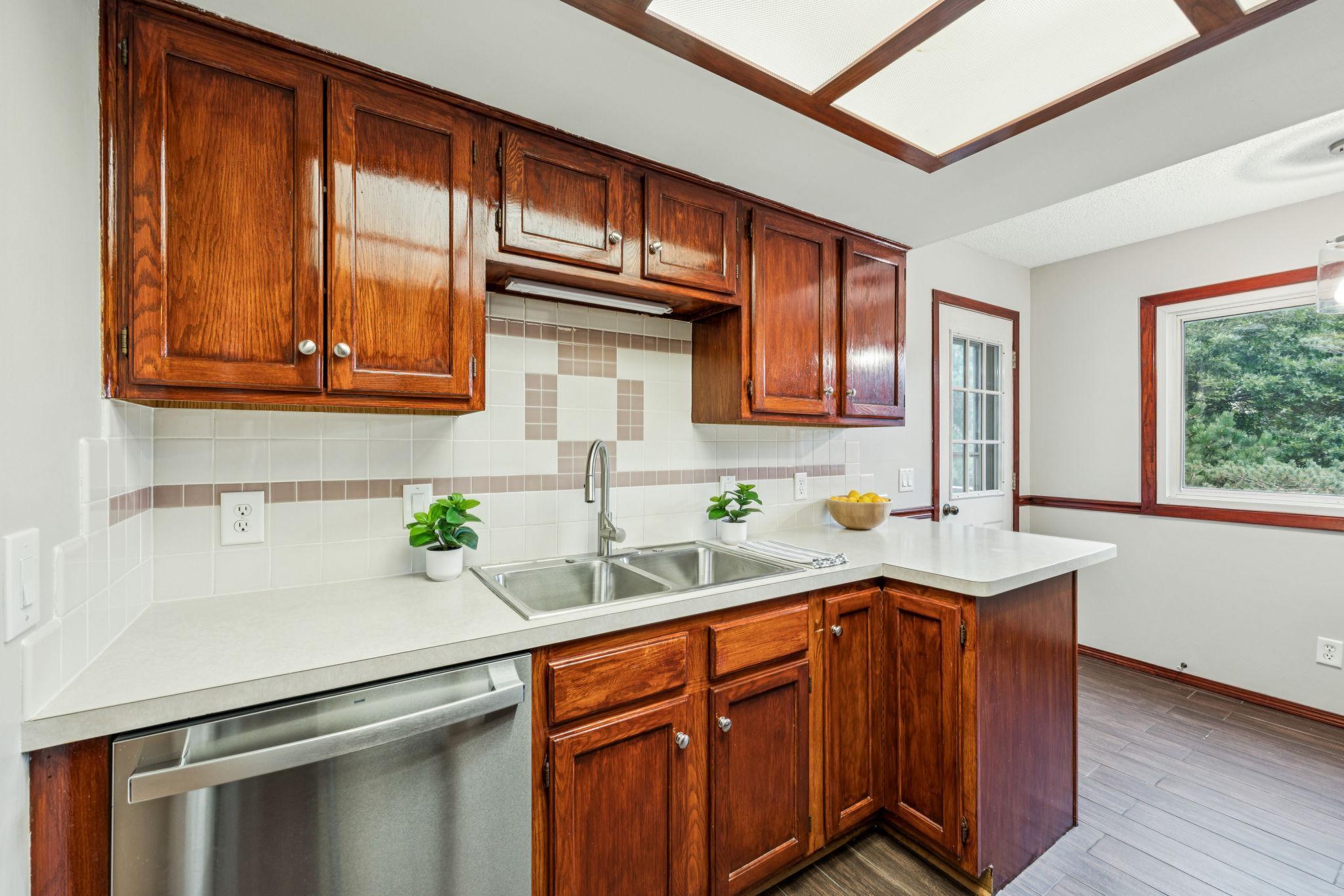 6219 Magda Drive Unit: D