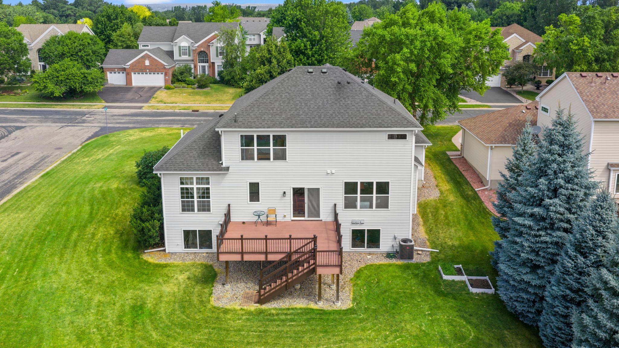 9207 W 136th Street