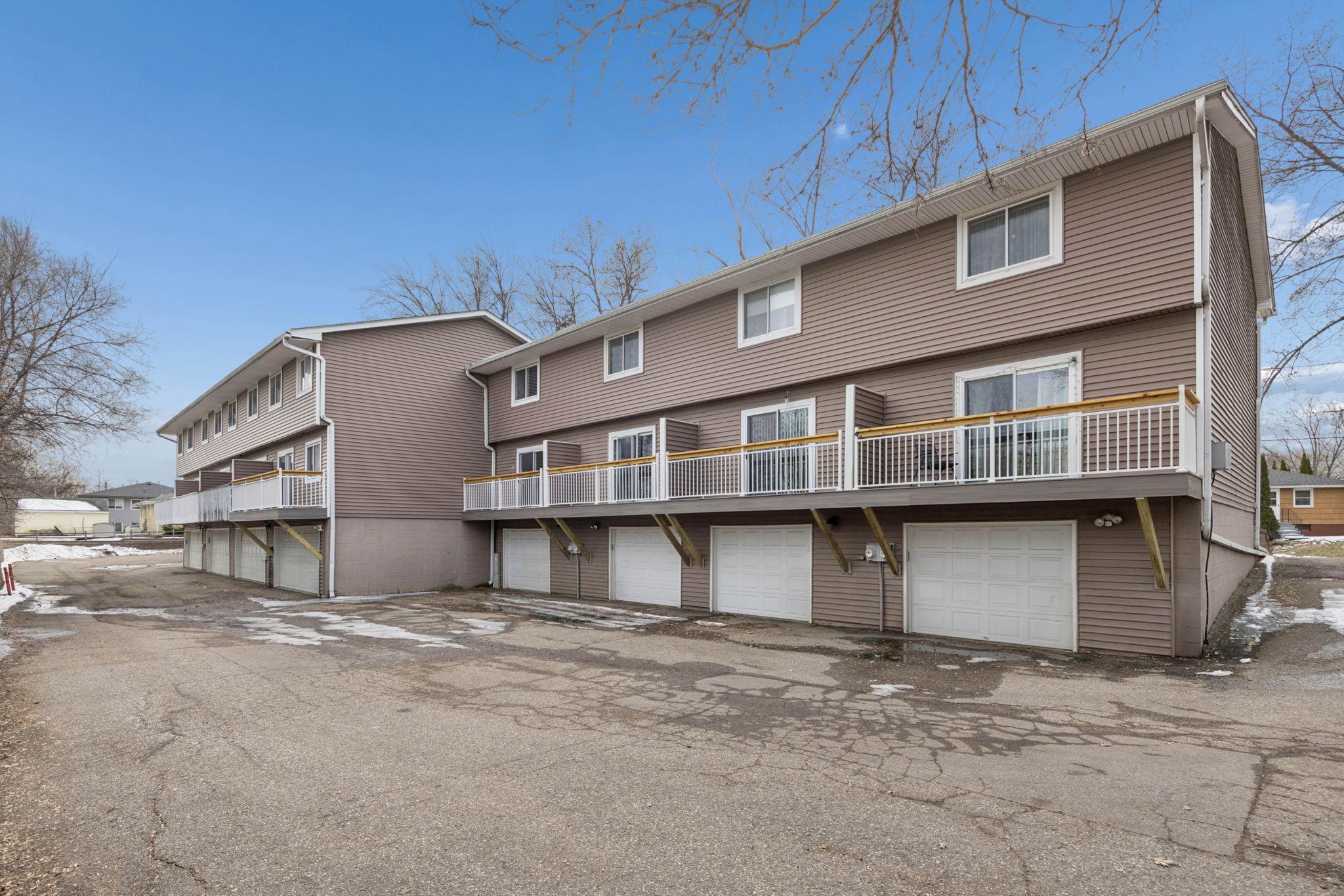 2313 Hampshire Avenue S