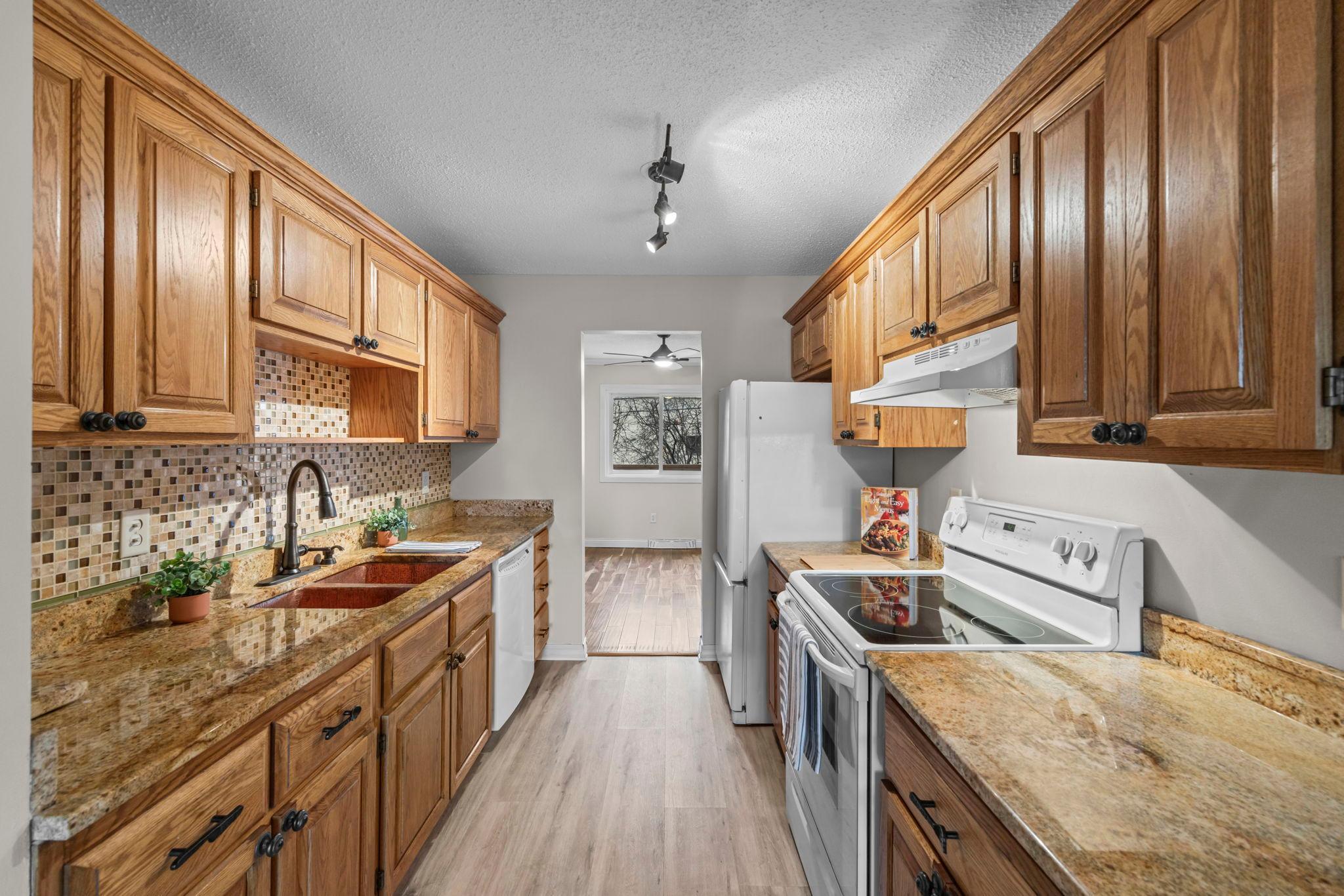 2313 Hampshire Avenue S