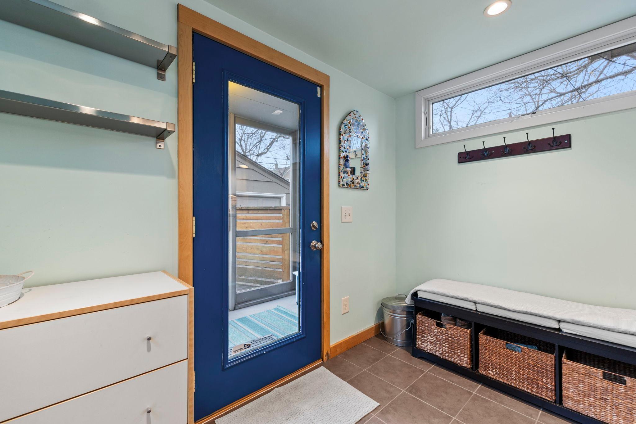 4327 Abbott Avenue S