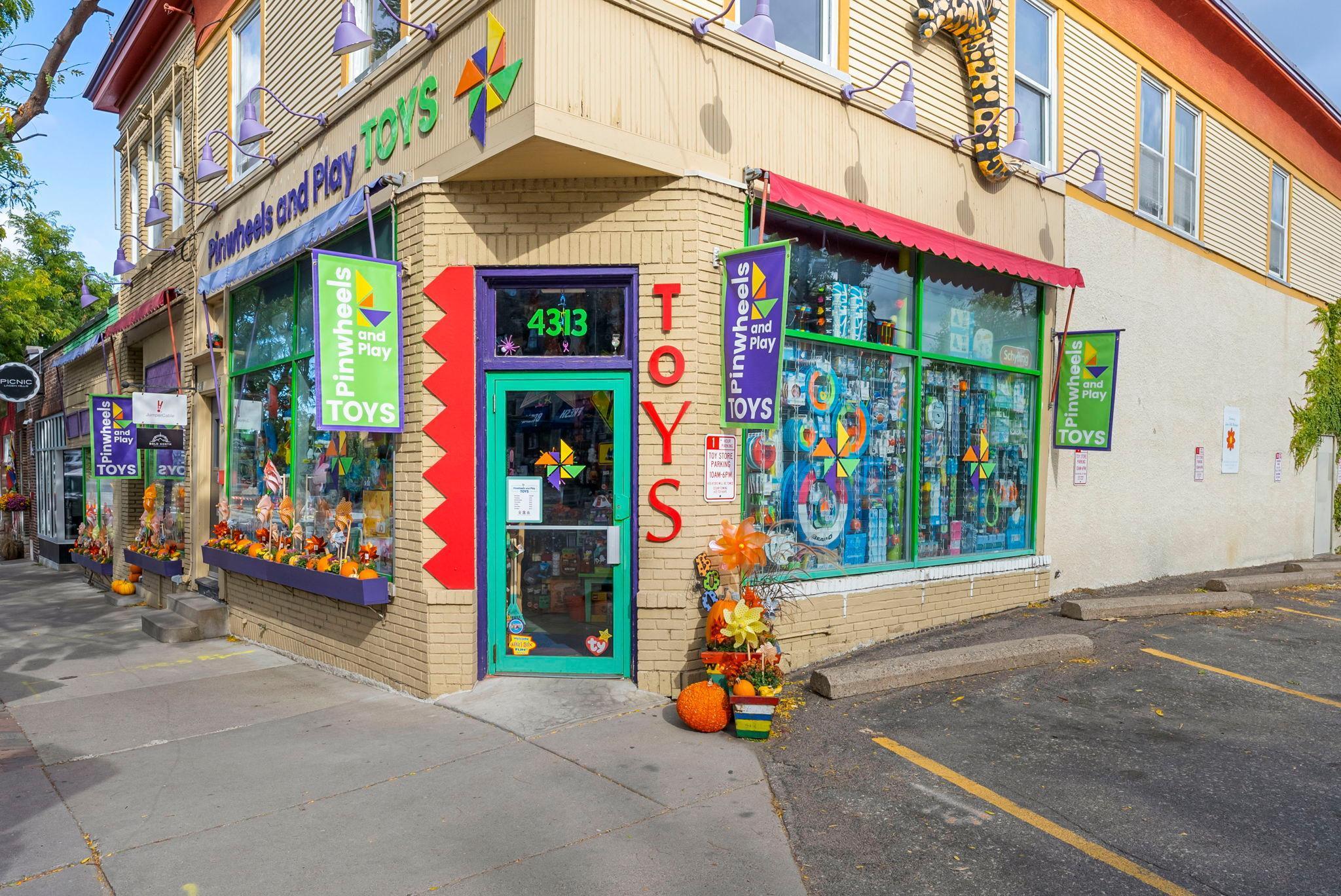 4327 Abbott Avenue S