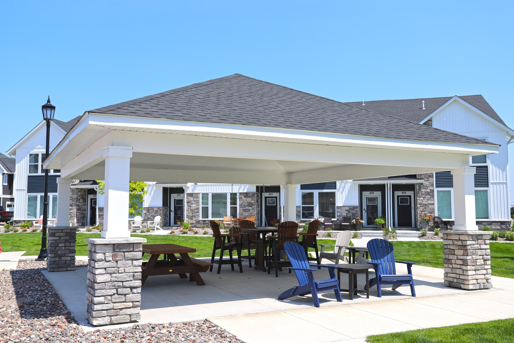 2438 Blossom Circle N