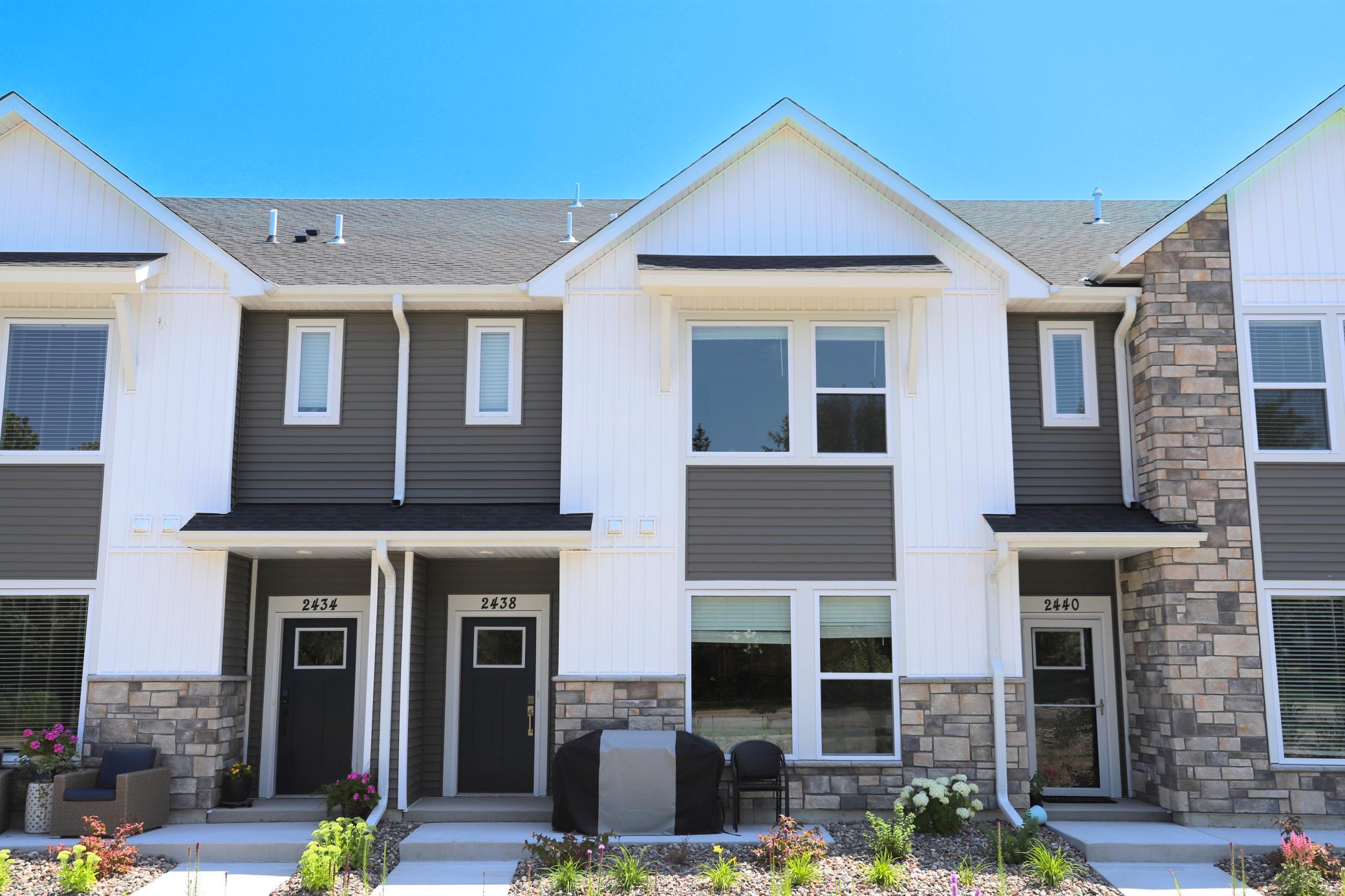 2438 Blossom Circle N