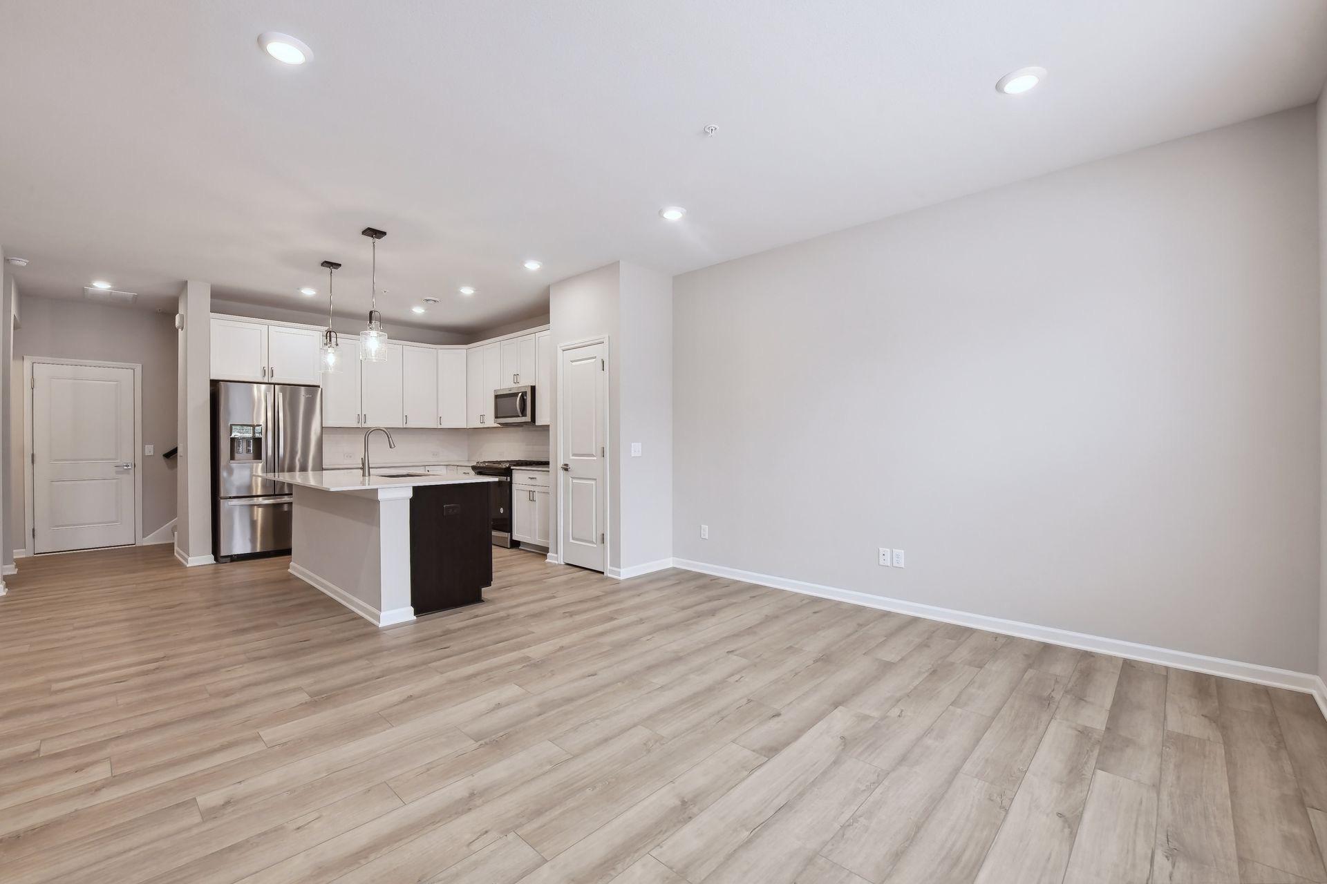 2438 Blossom Circle N