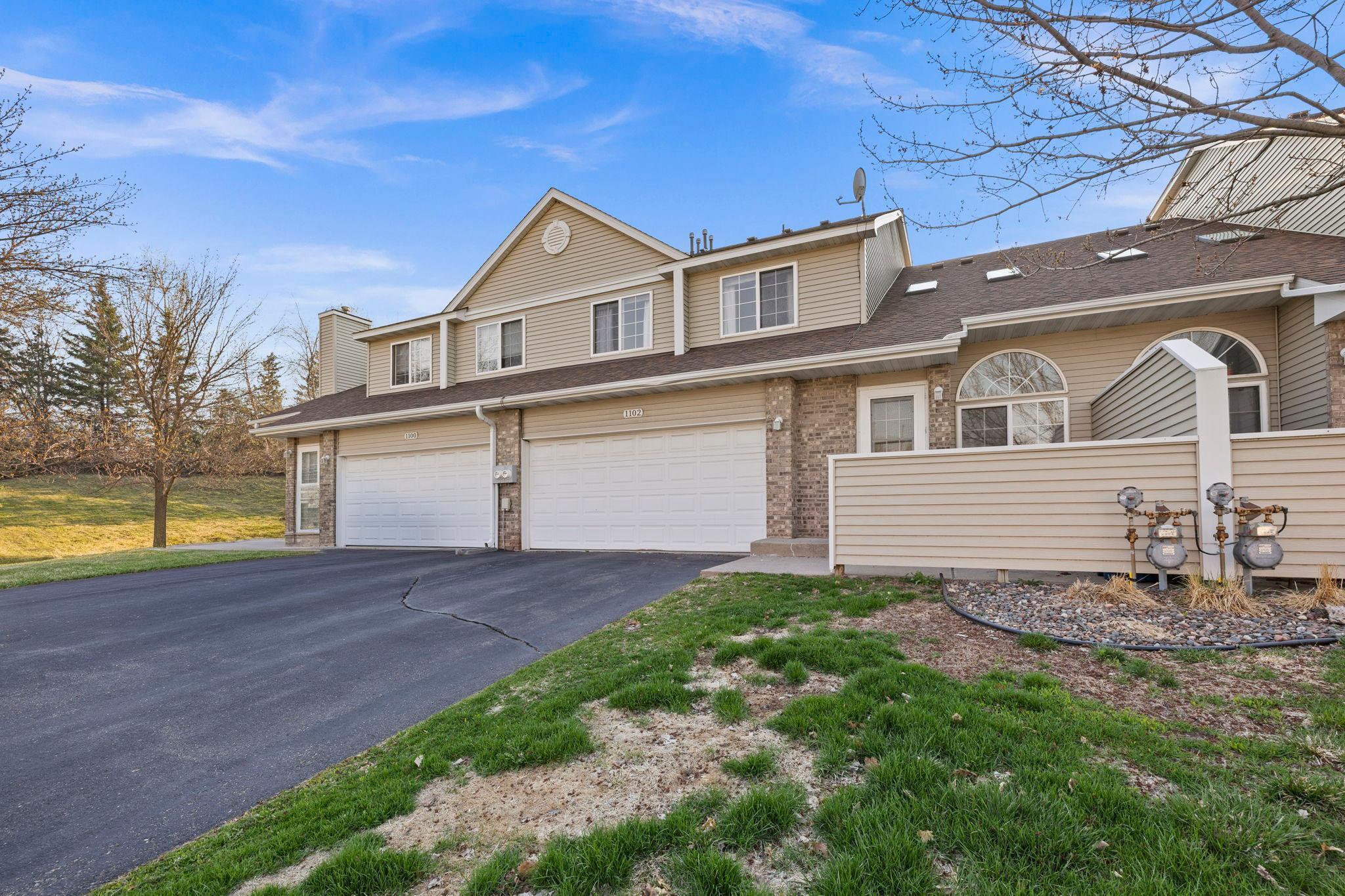 1102 Black Oak Drive