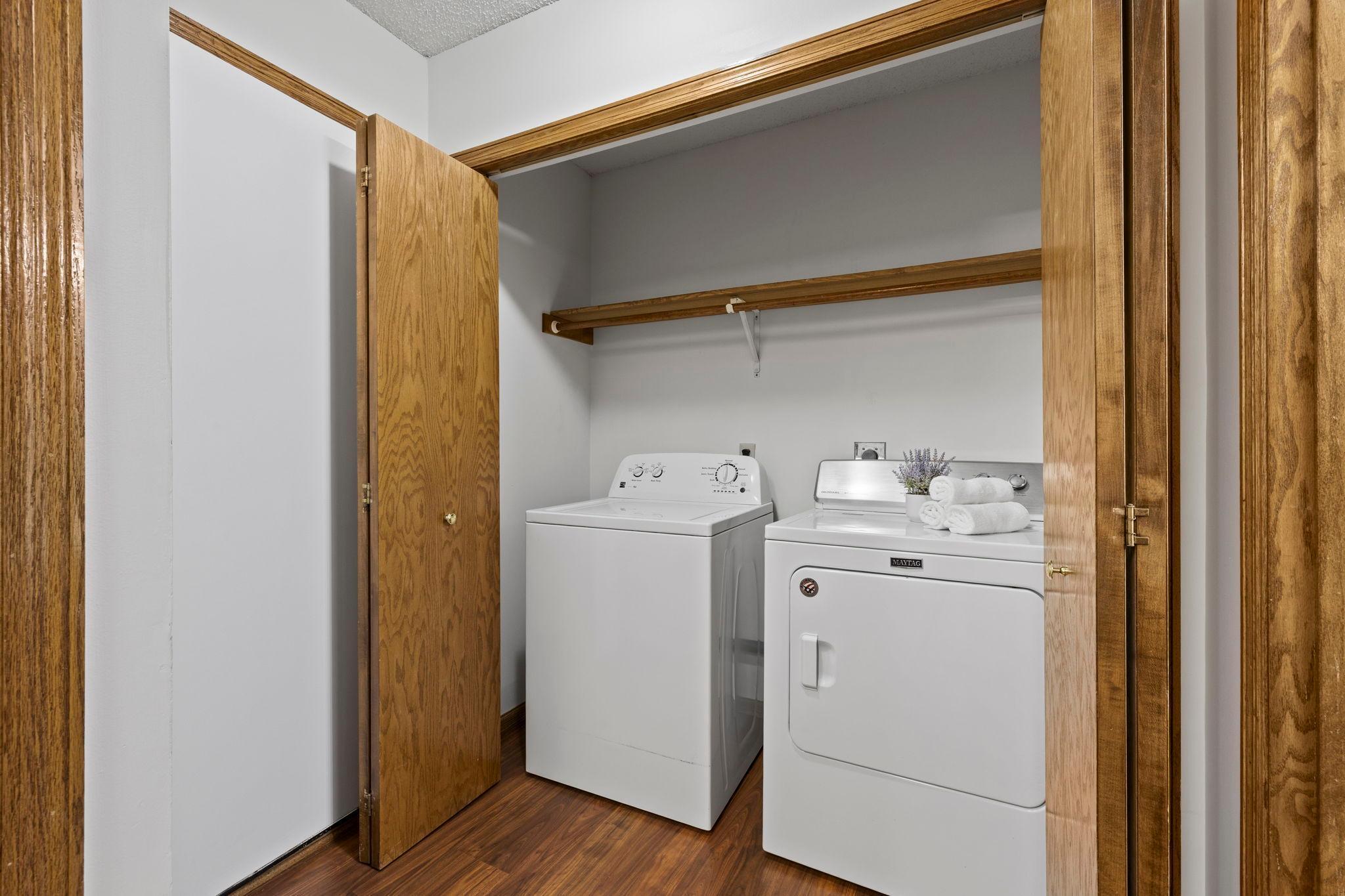 1102 Black Oak Drive