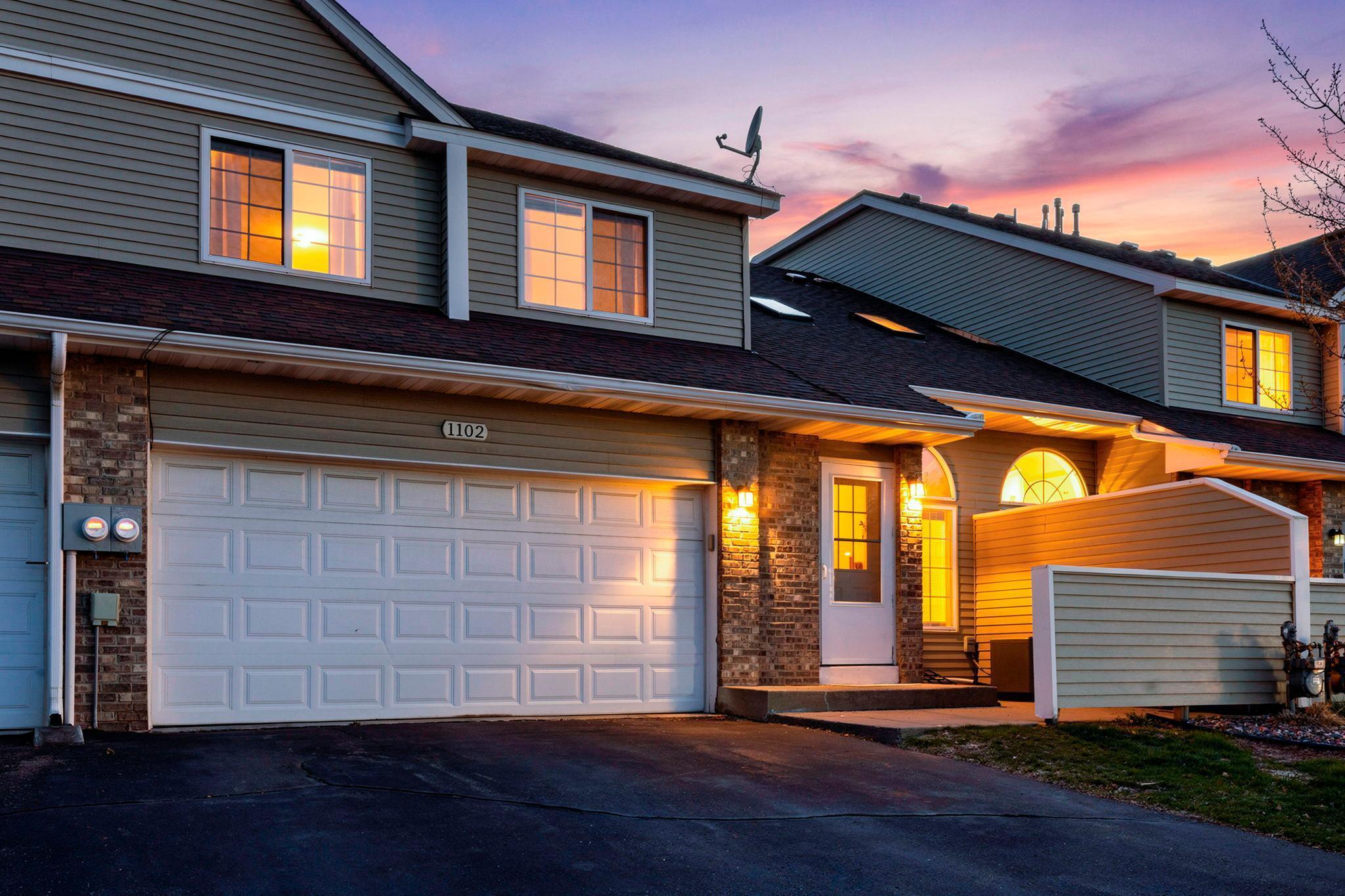 1102 Black Oak Drive