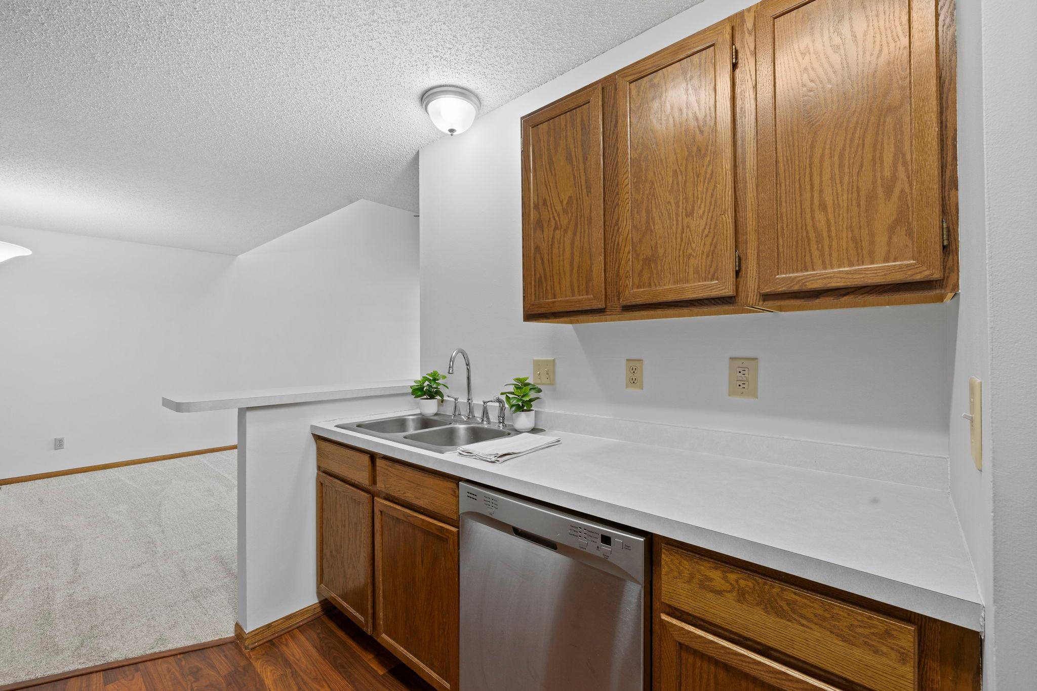 1102 Black Oak Drive