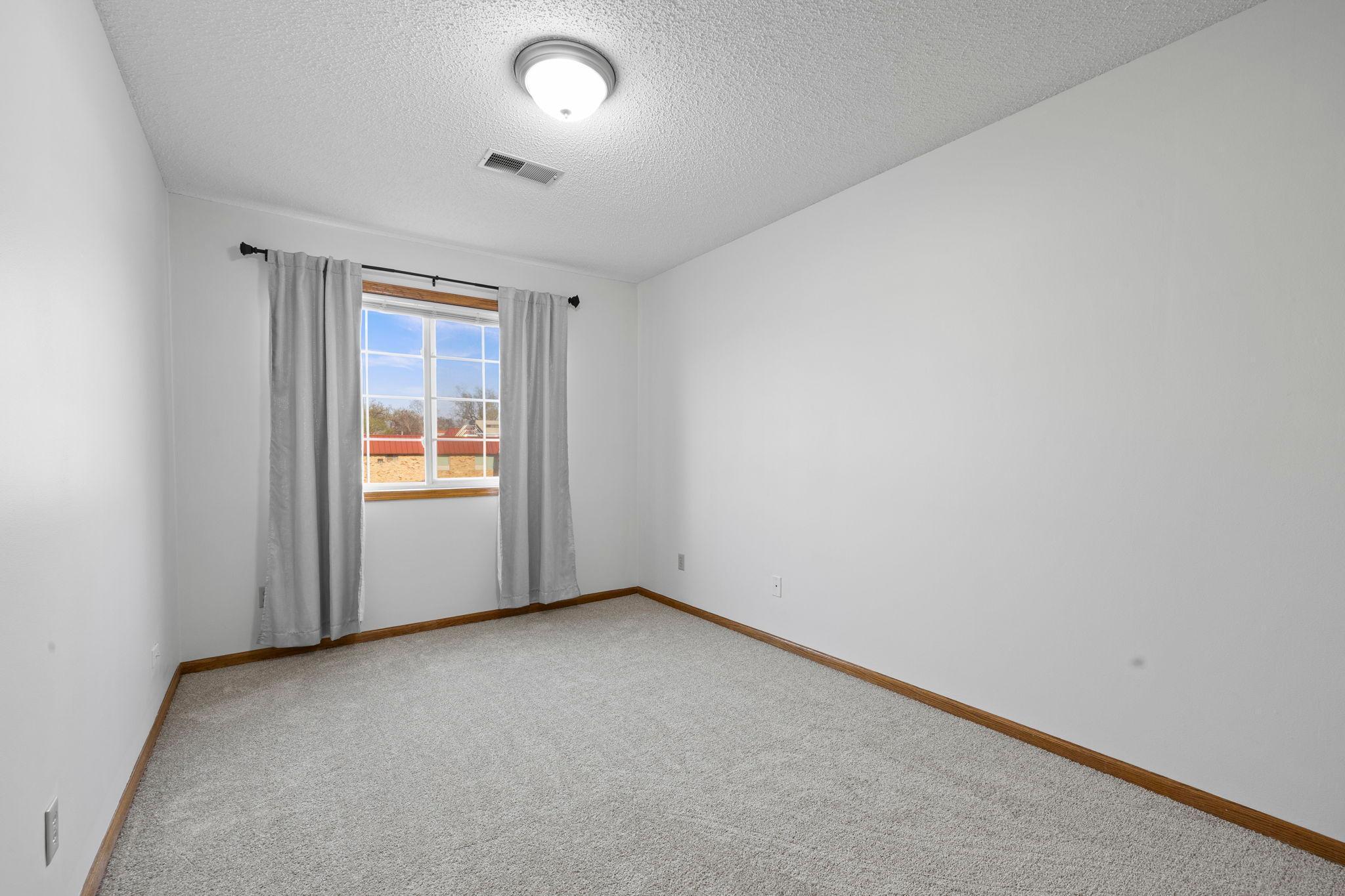 1102 Black Oak Drive