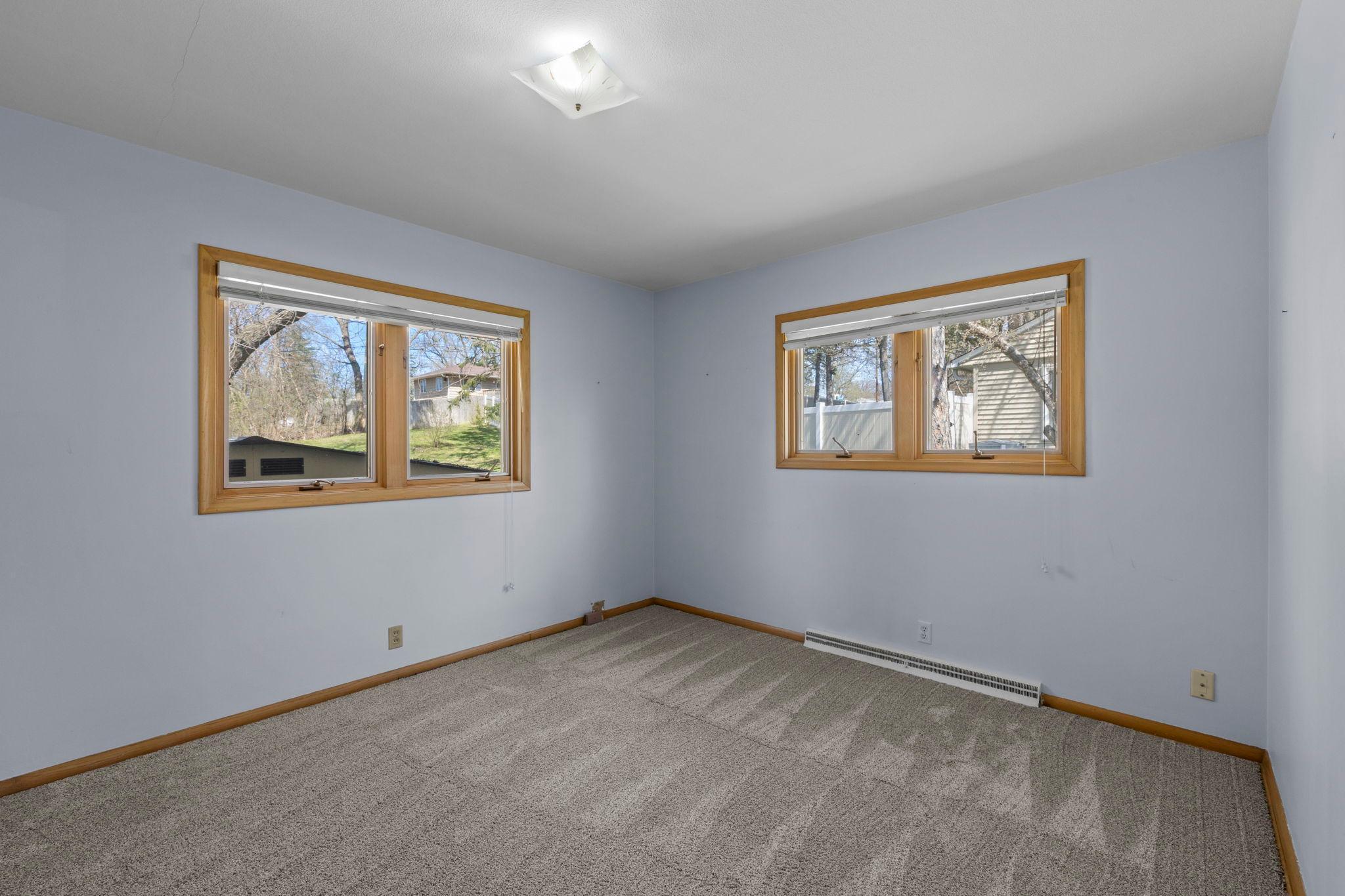 3645 Robinwood Ter