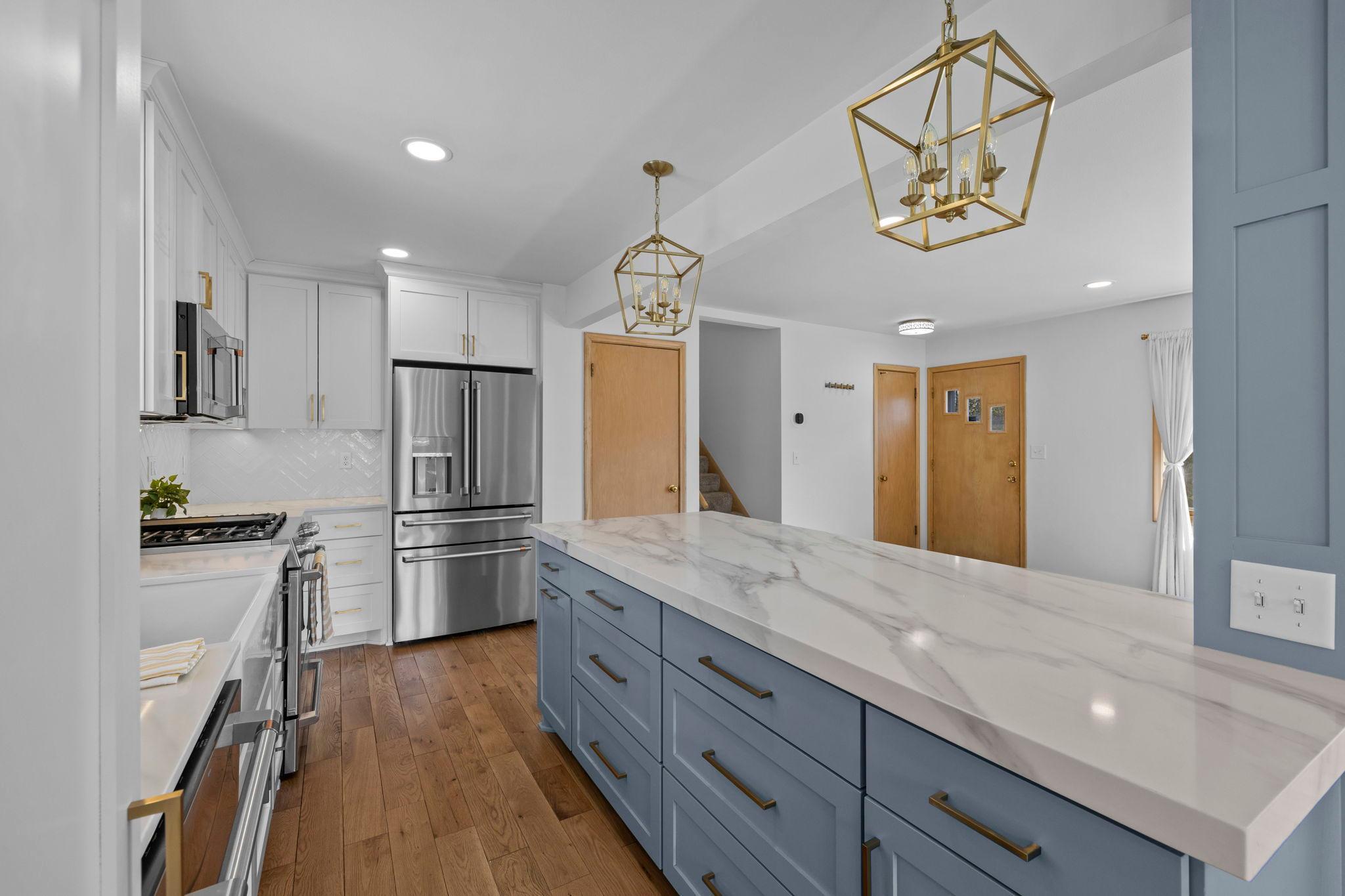 3645 Robinwood Ter