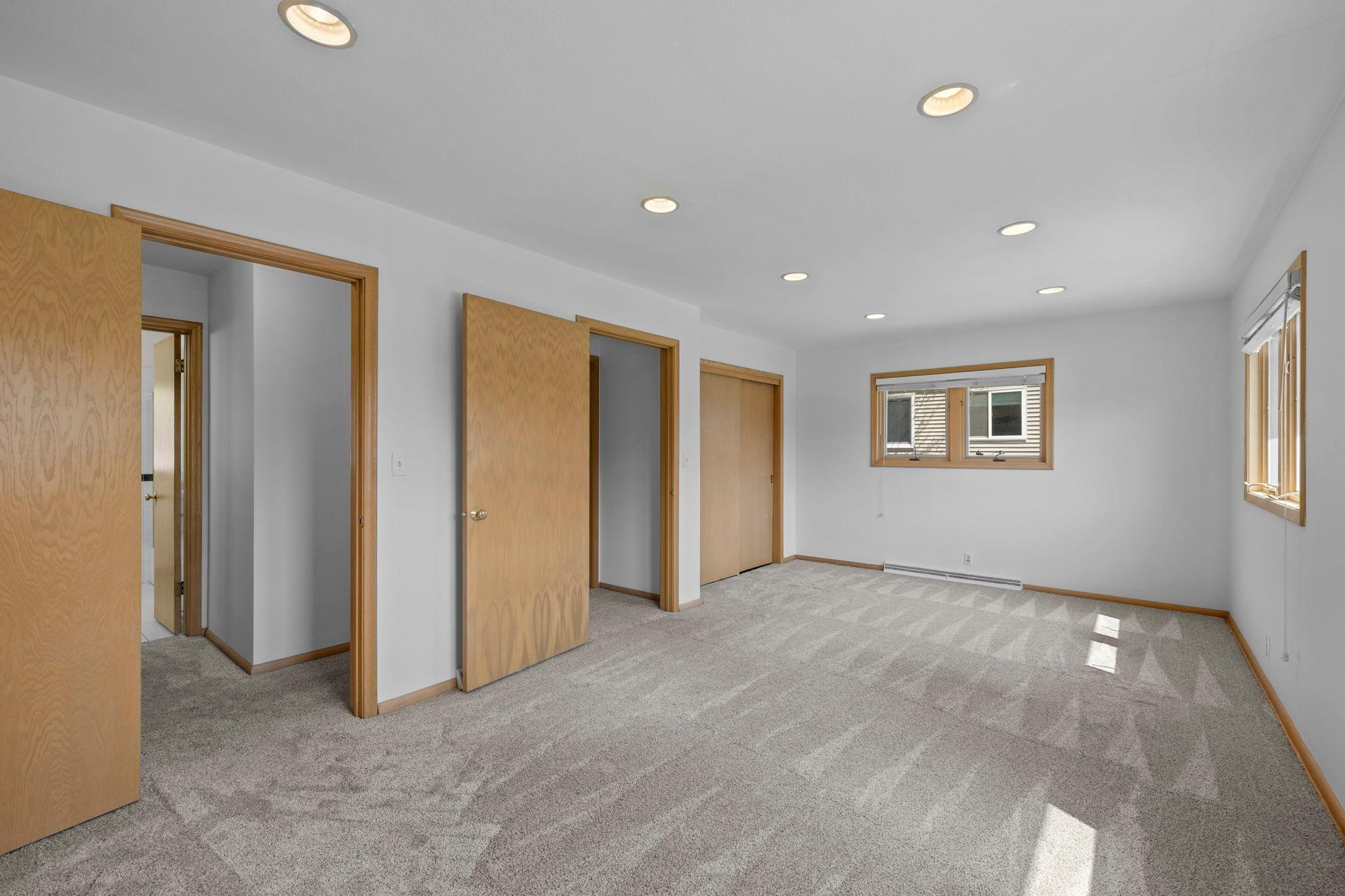 3645 Robinwood Ter