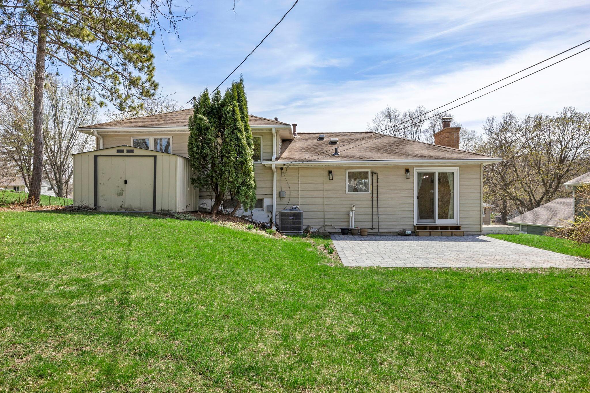 3645 Robinwood Ter