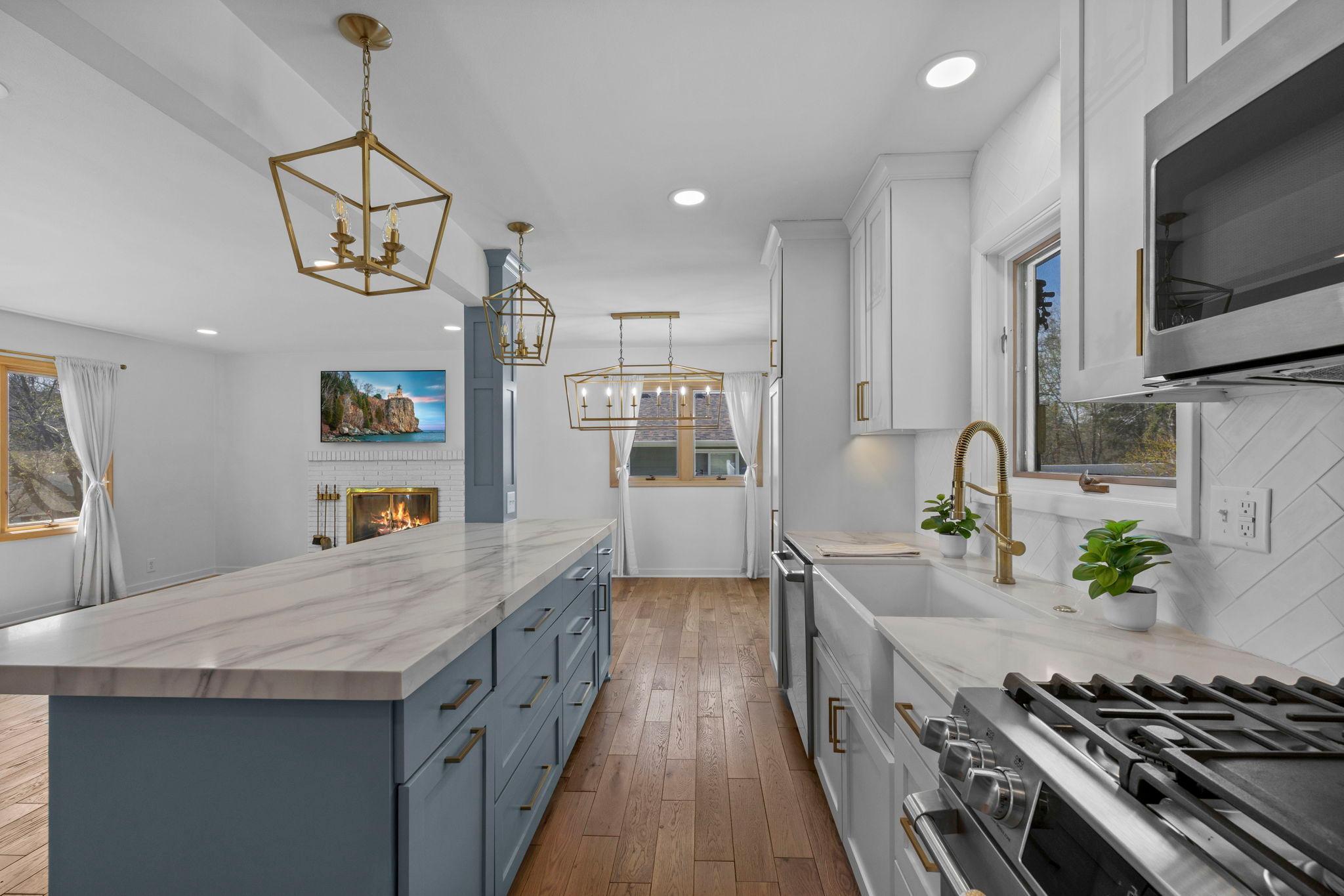 3645 Robinwood Ter