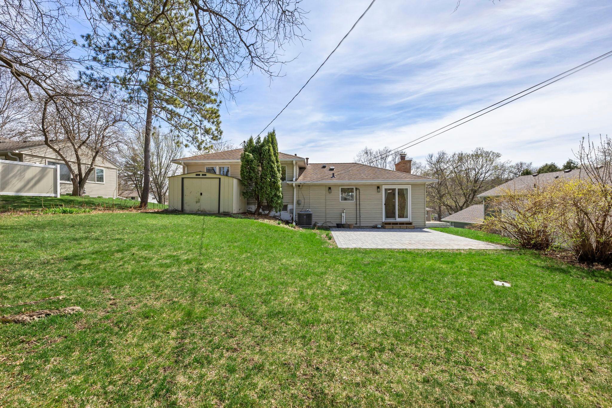 3645 Robinwood Ter