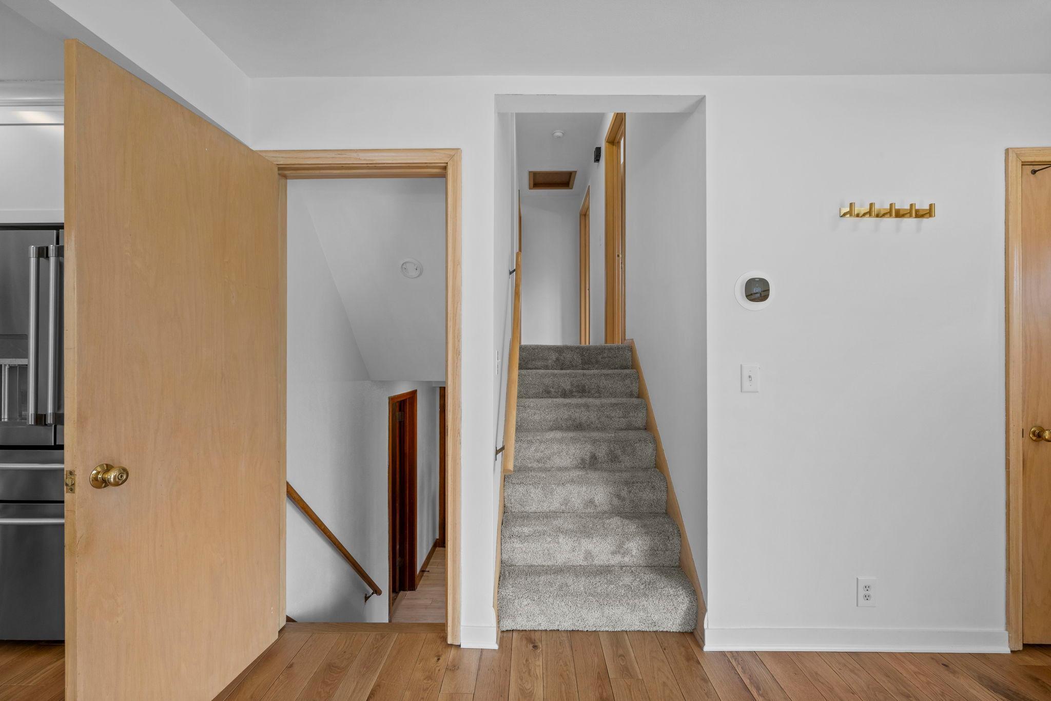 3645 Robinwood Ter