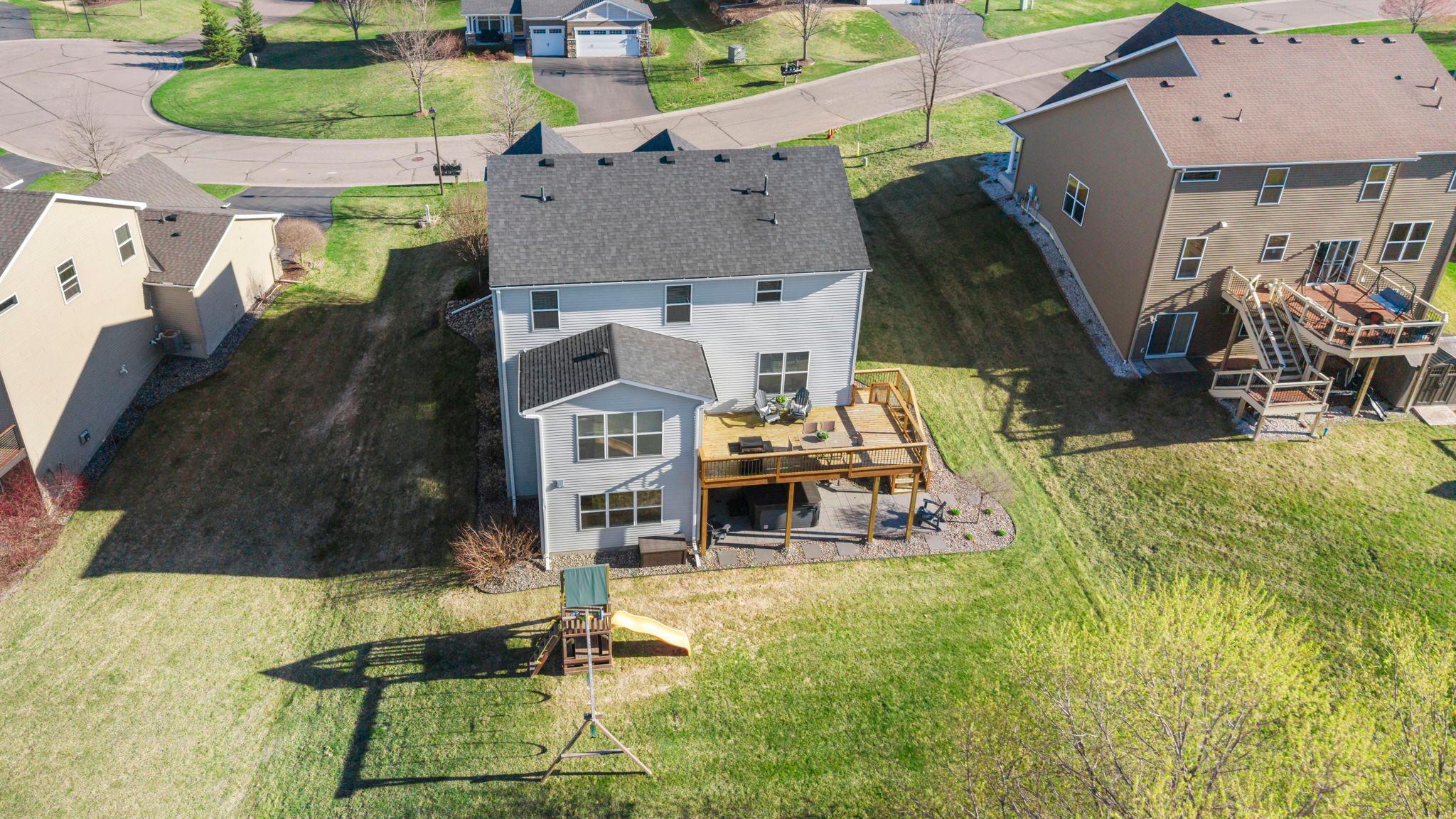 10834 Knollwood Court