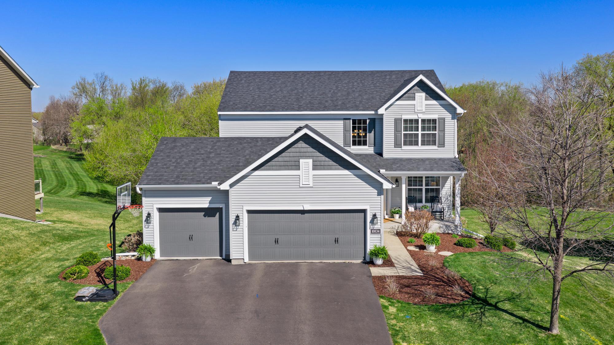 10834 Knollwood Court