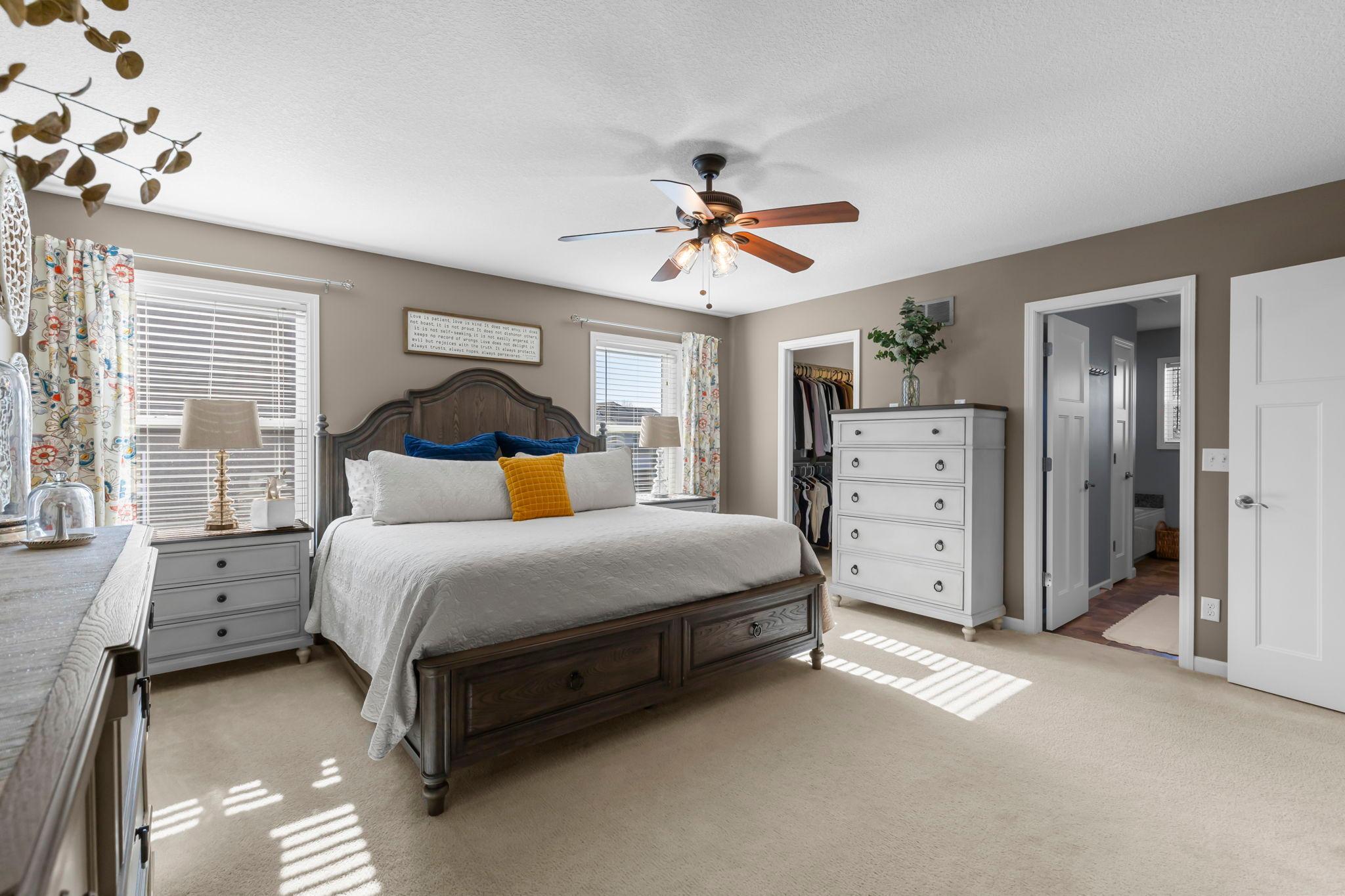 10834 Knollwood Court