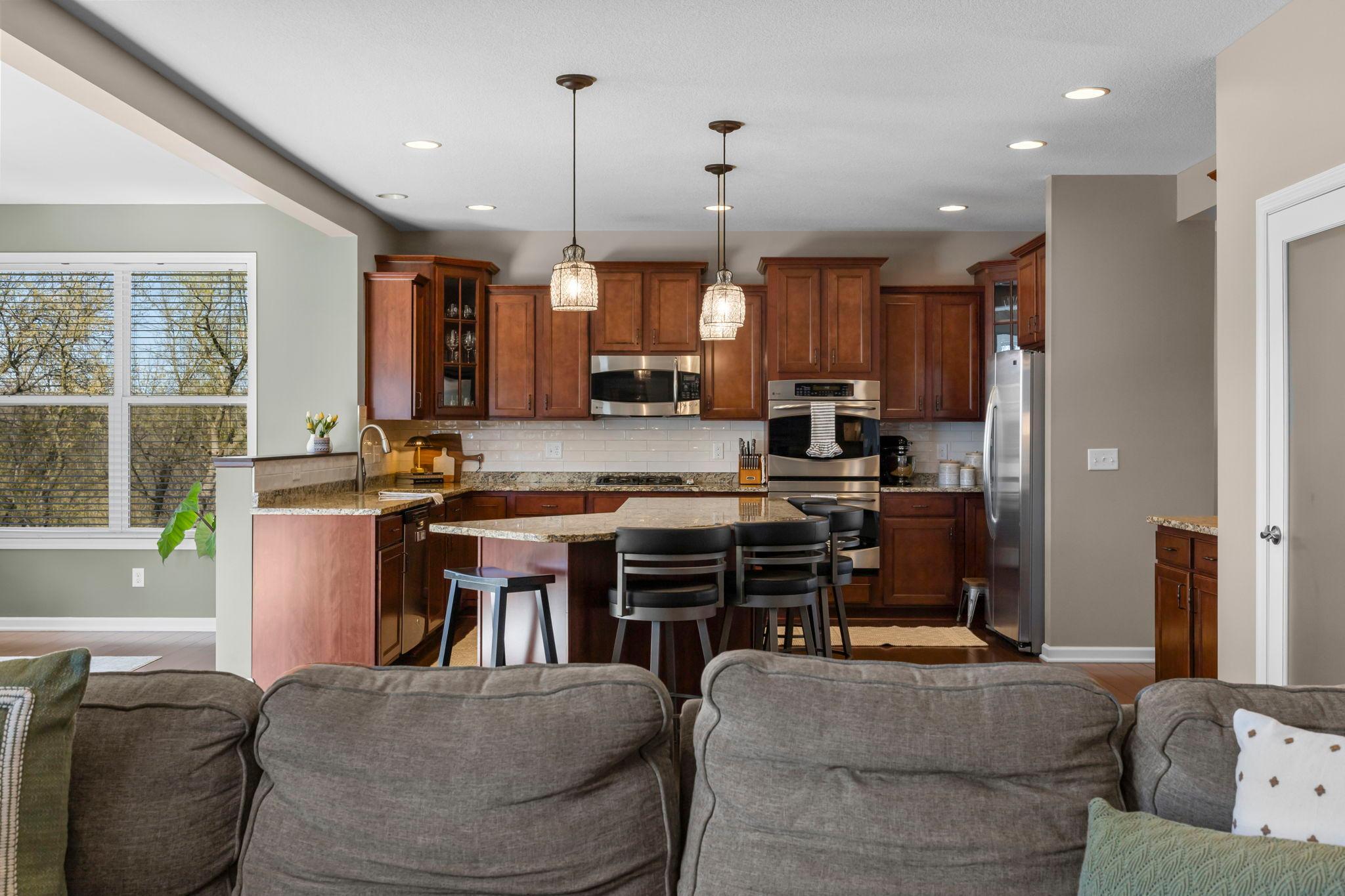 10834 Knollwood Court