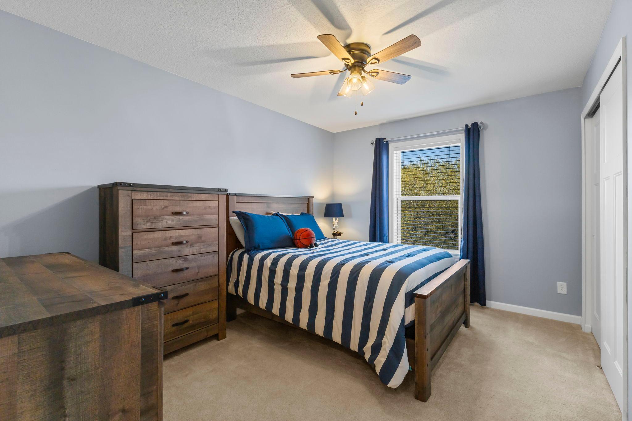 10834 Knollwood Court