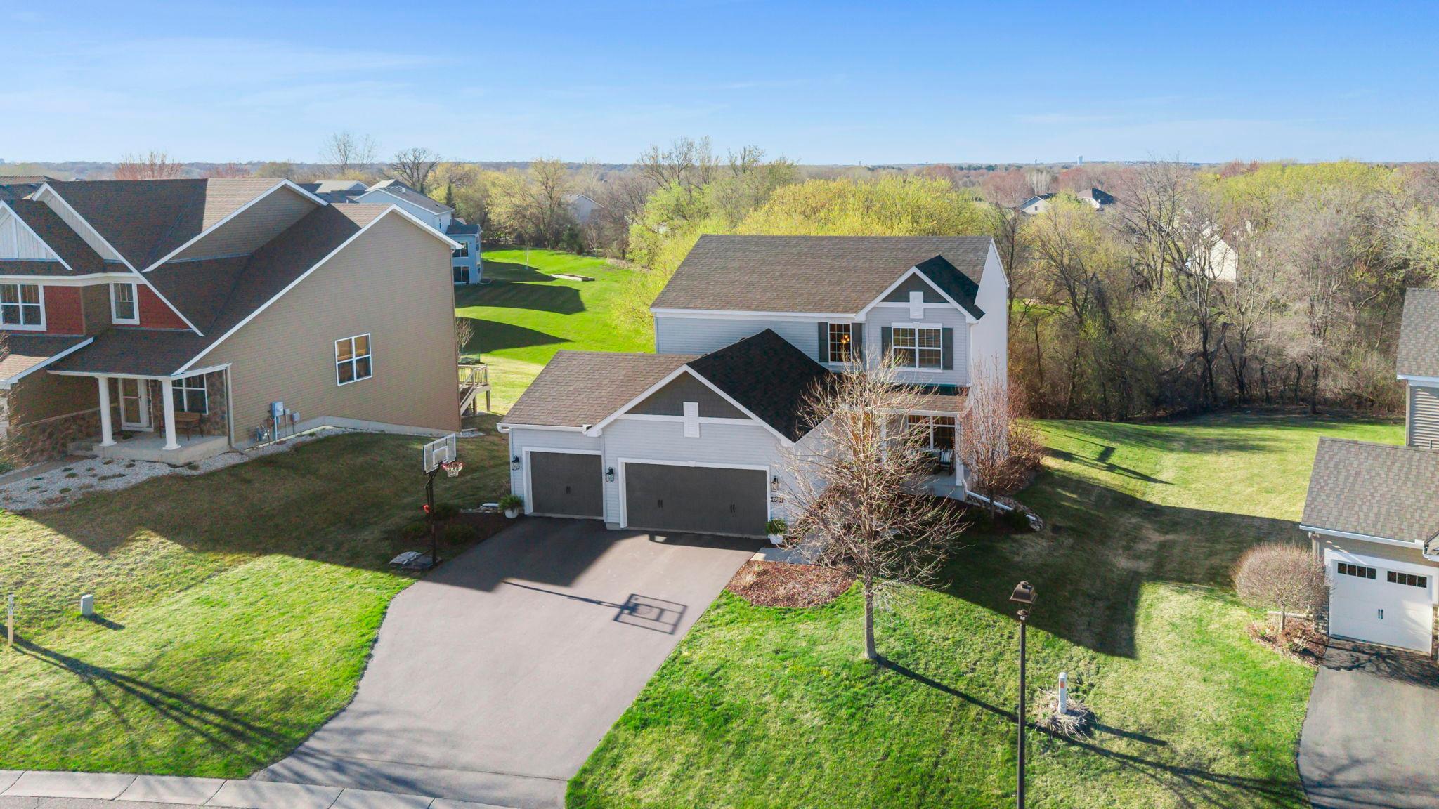 10834 Knollwood Court