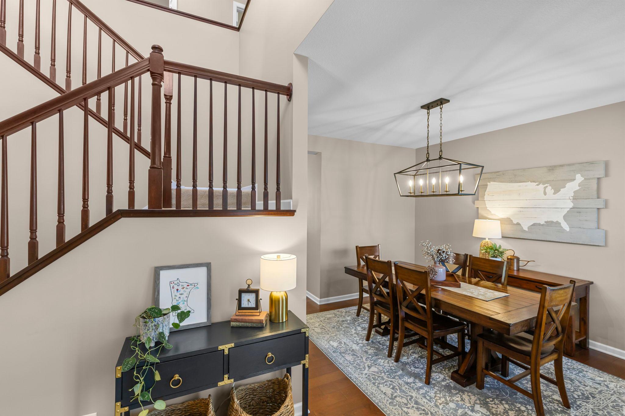 10834 Knollwood Court