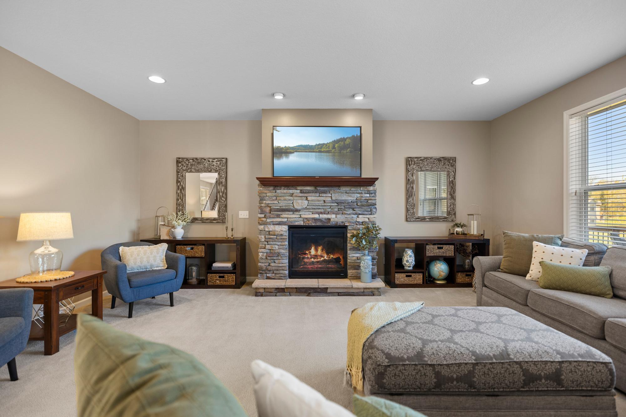 10834 Knollwood Court