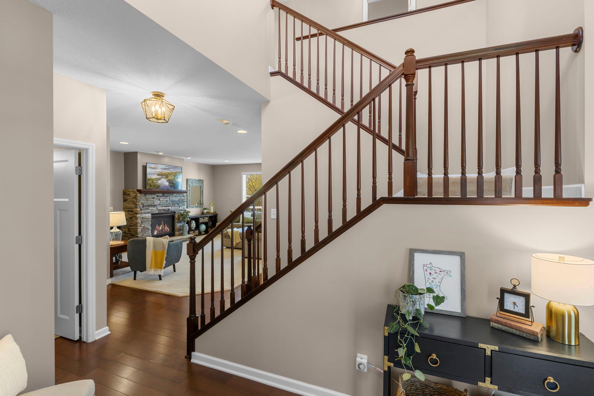 10834 Knollwood Court