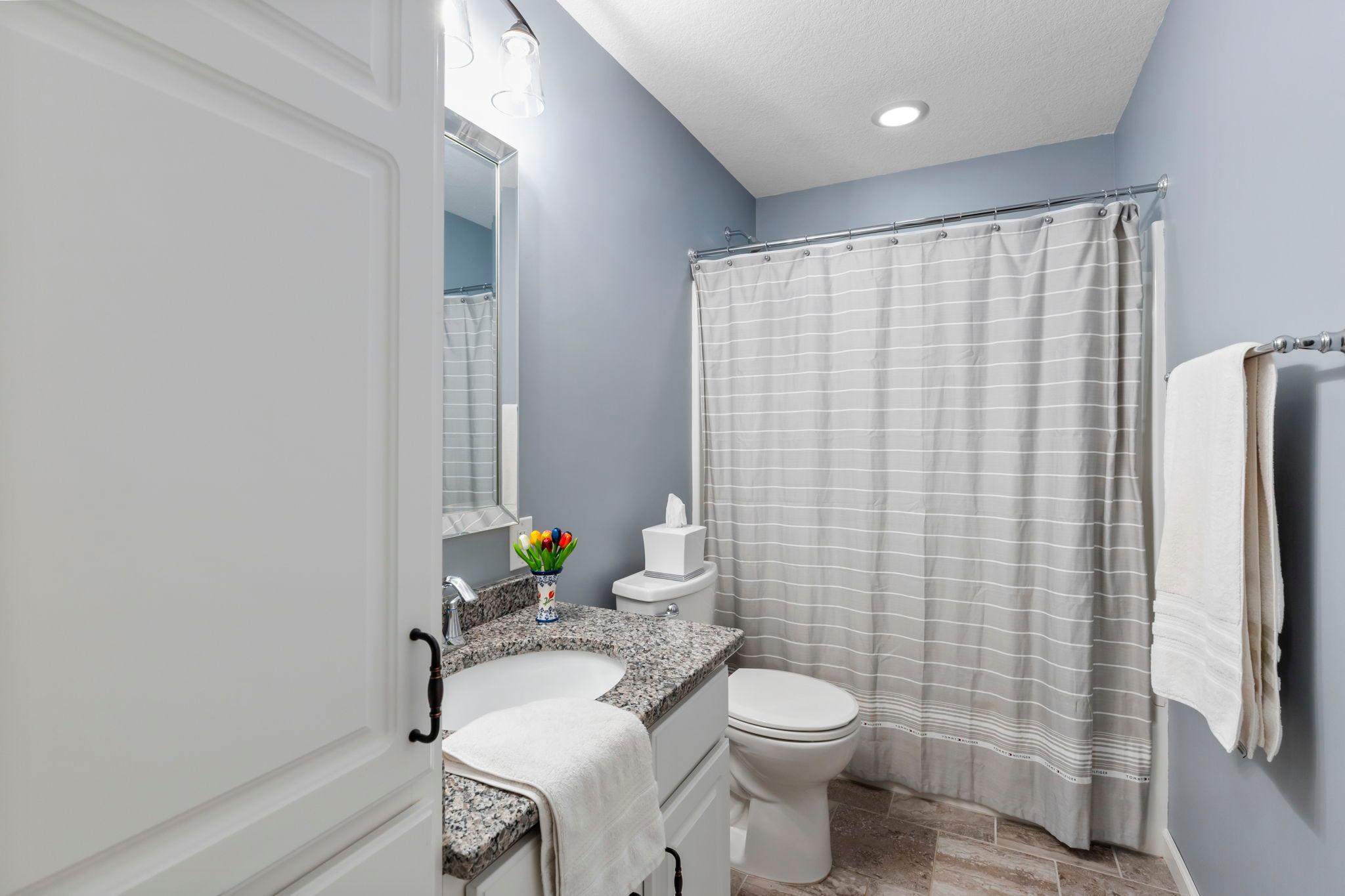 10834 Knollwood Court