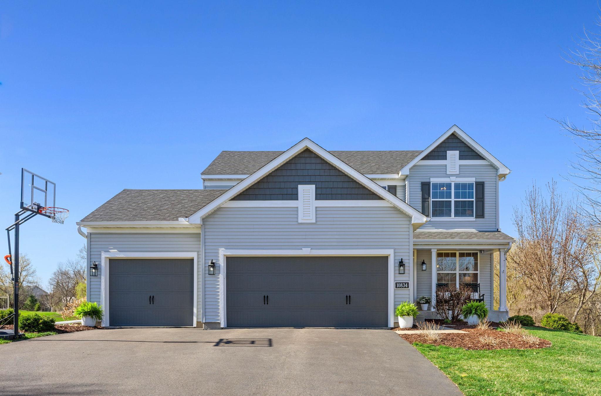 10834 Knollwood Court