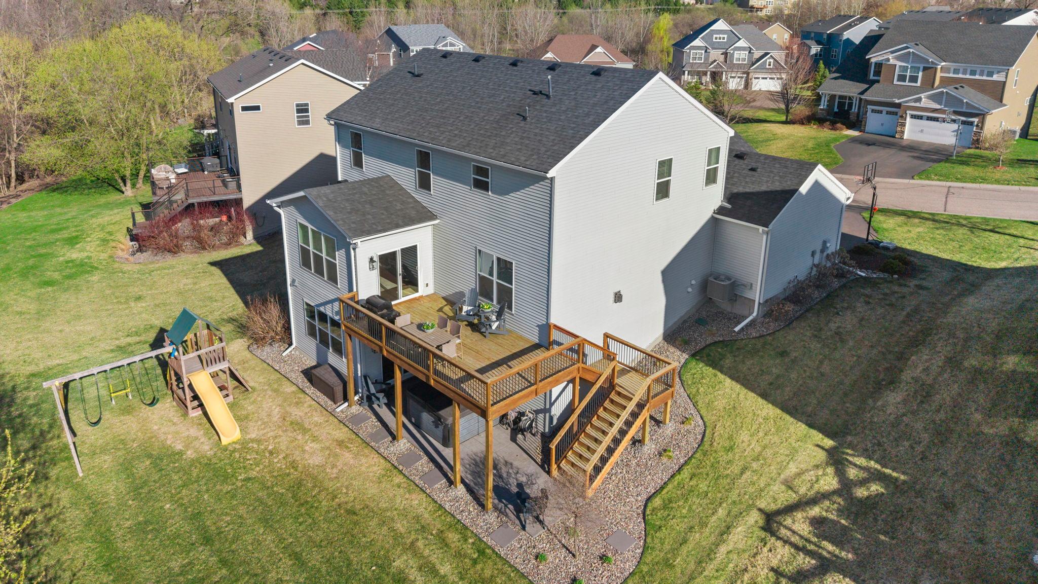 10834 Knollwood Court