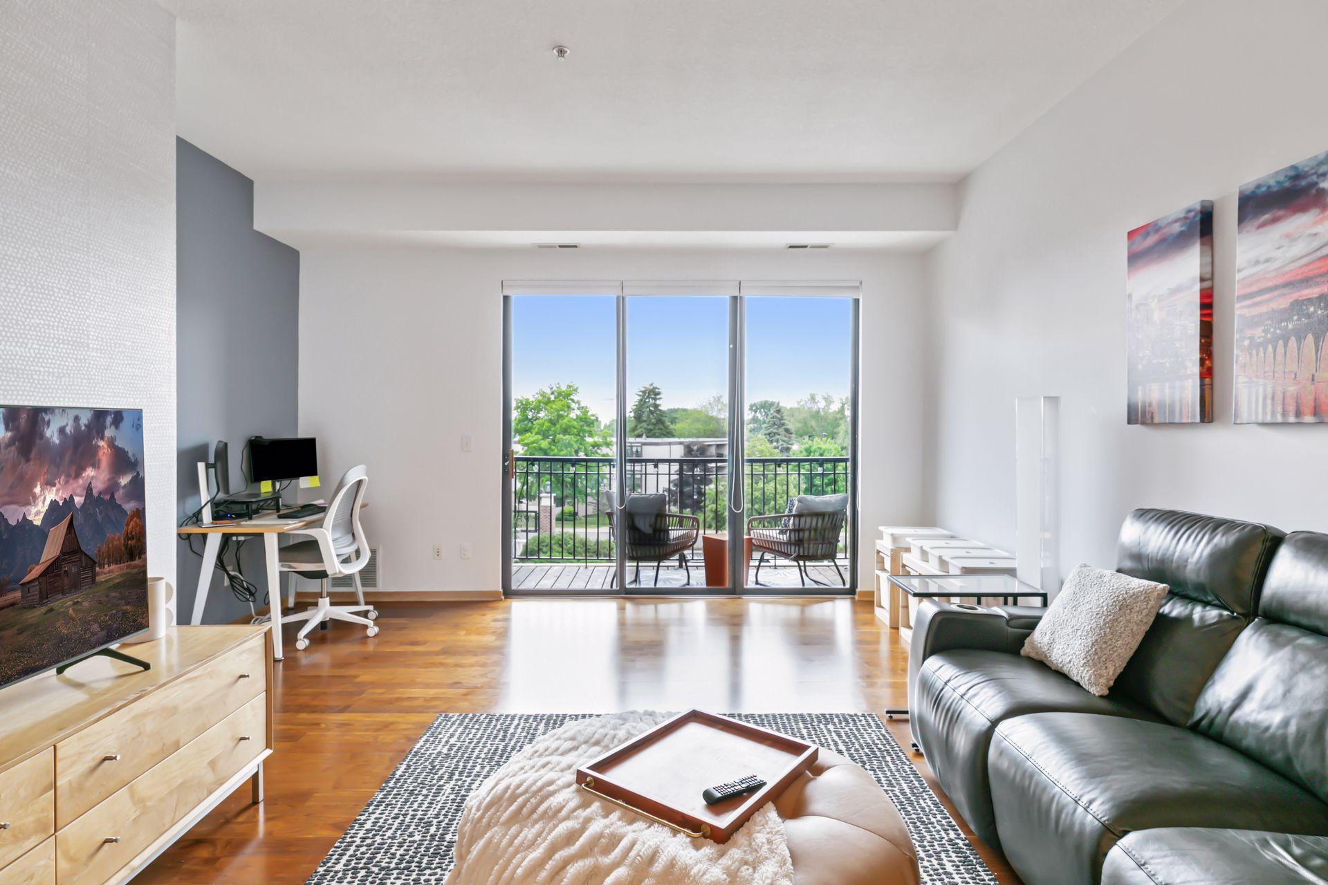 4525 Park Commons Drive Unit: 319