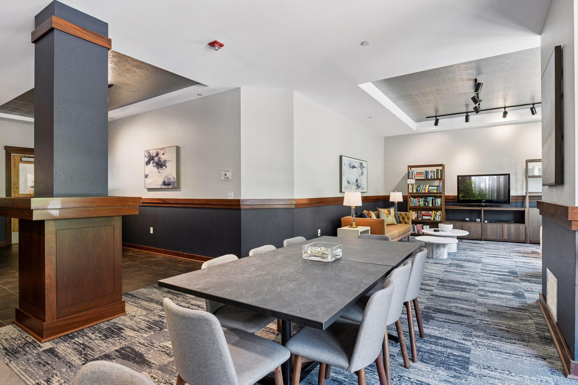 4525 Park Commons Drive Unit: 319