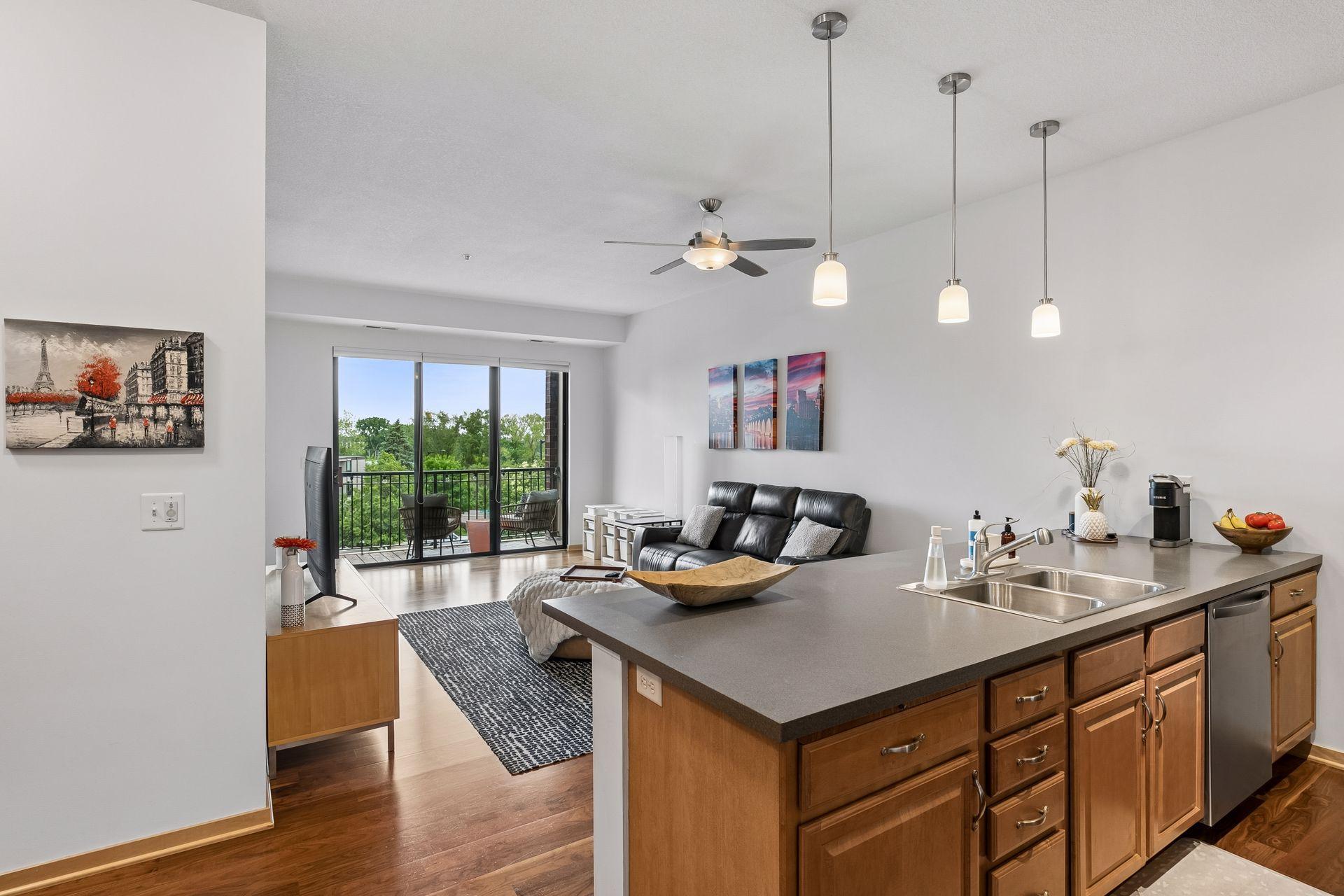 4525 Park Commons Drive Unit: 319