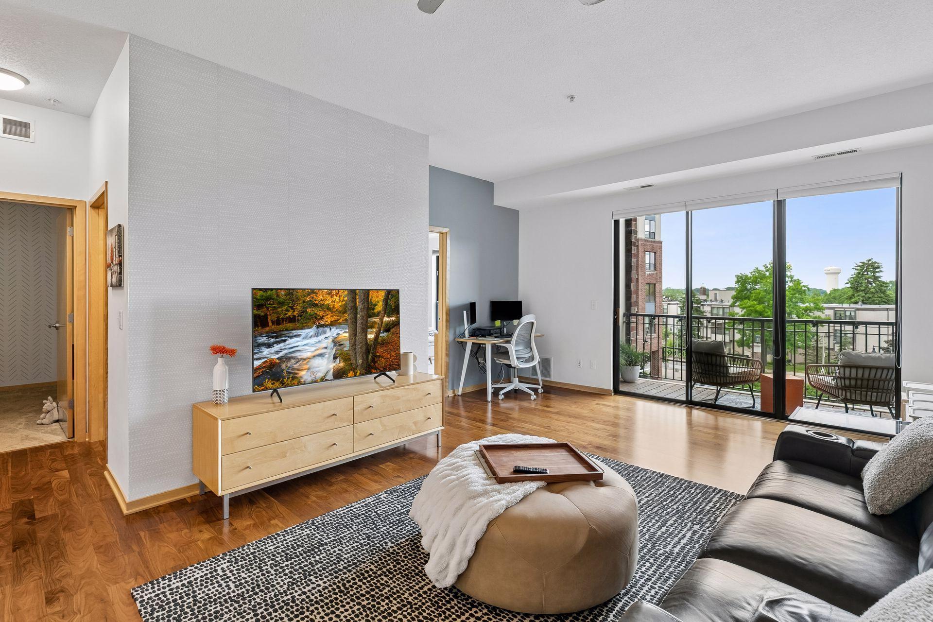 4525 Park Commons Drive Unit: 319