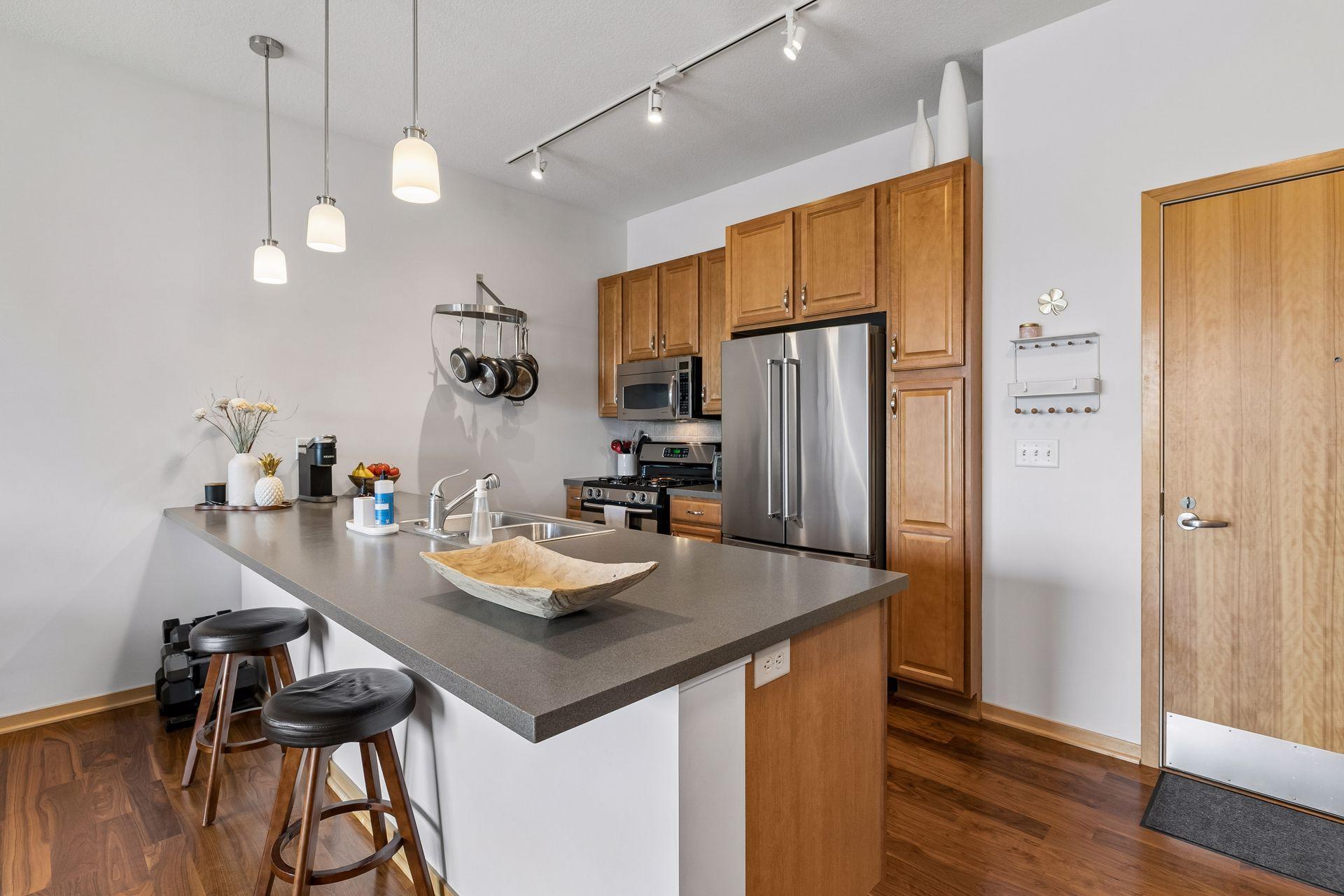 4525 Park Commons Drive Unit: 319