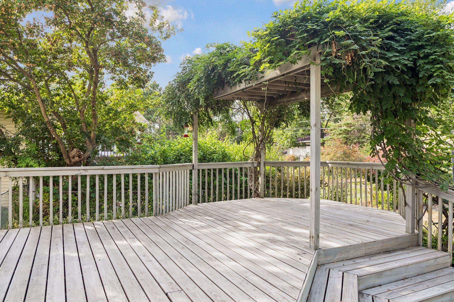 2525 Blomquist Avenue