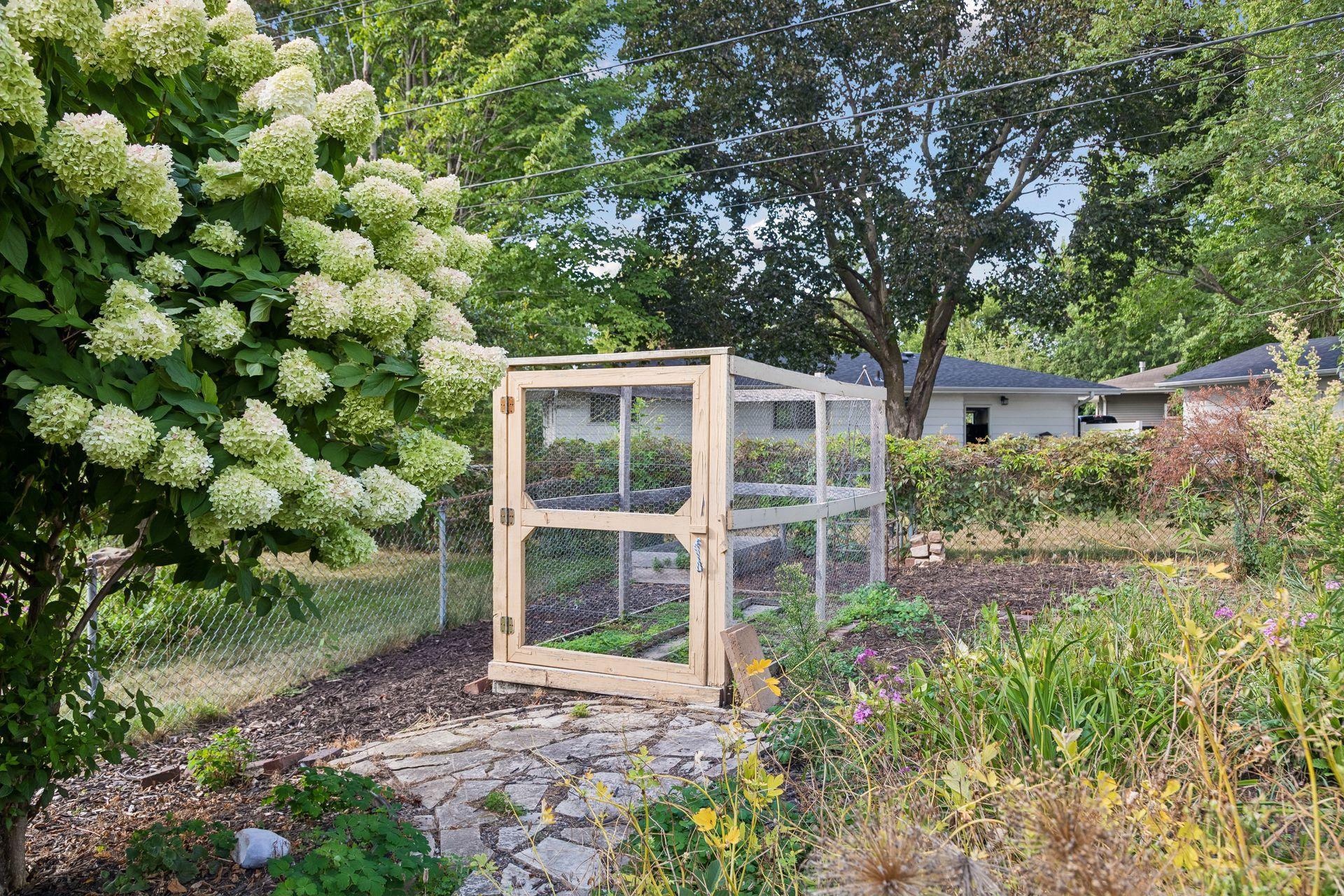2525 Blomquist Avenue