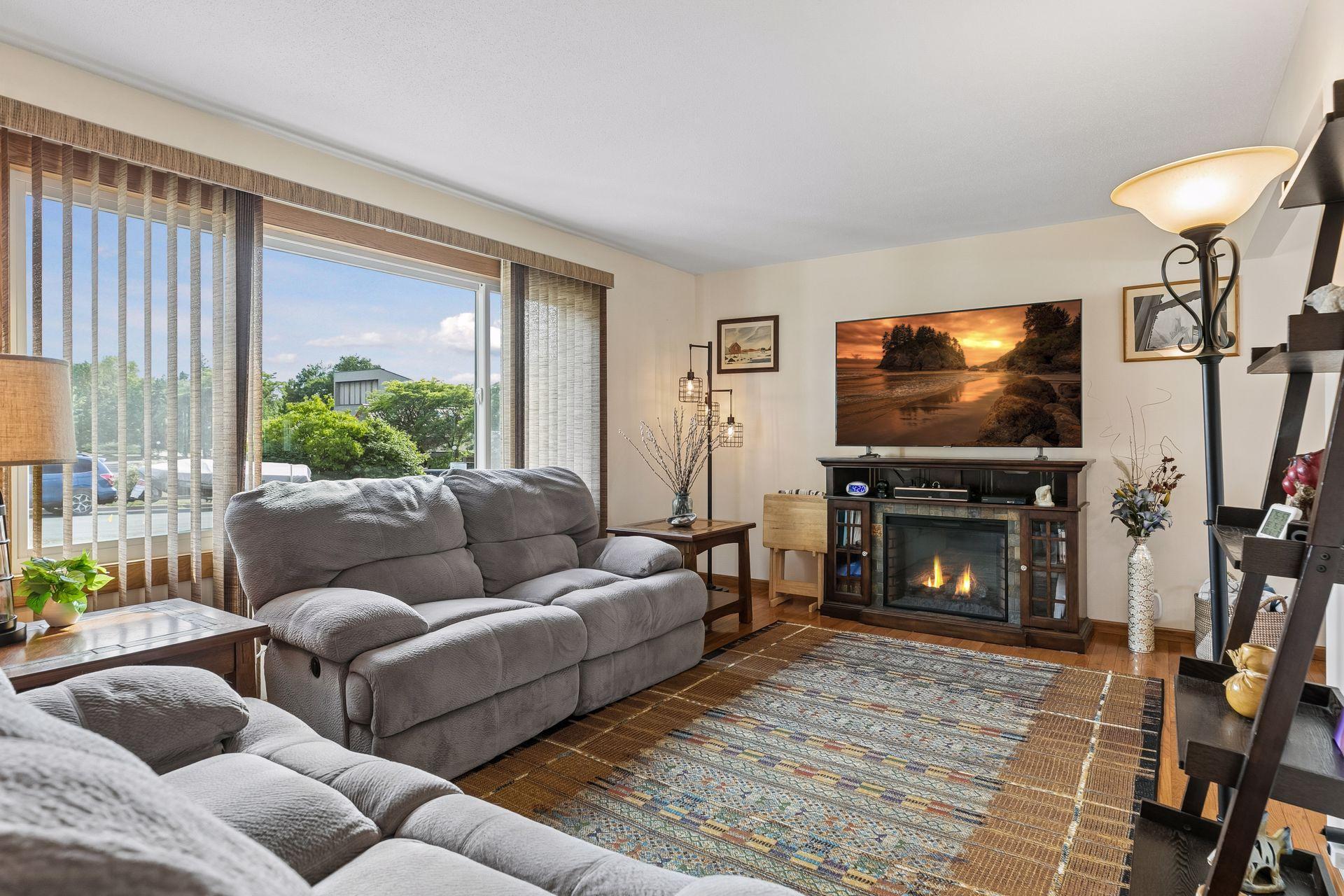 2525 Blomquist Avenue
